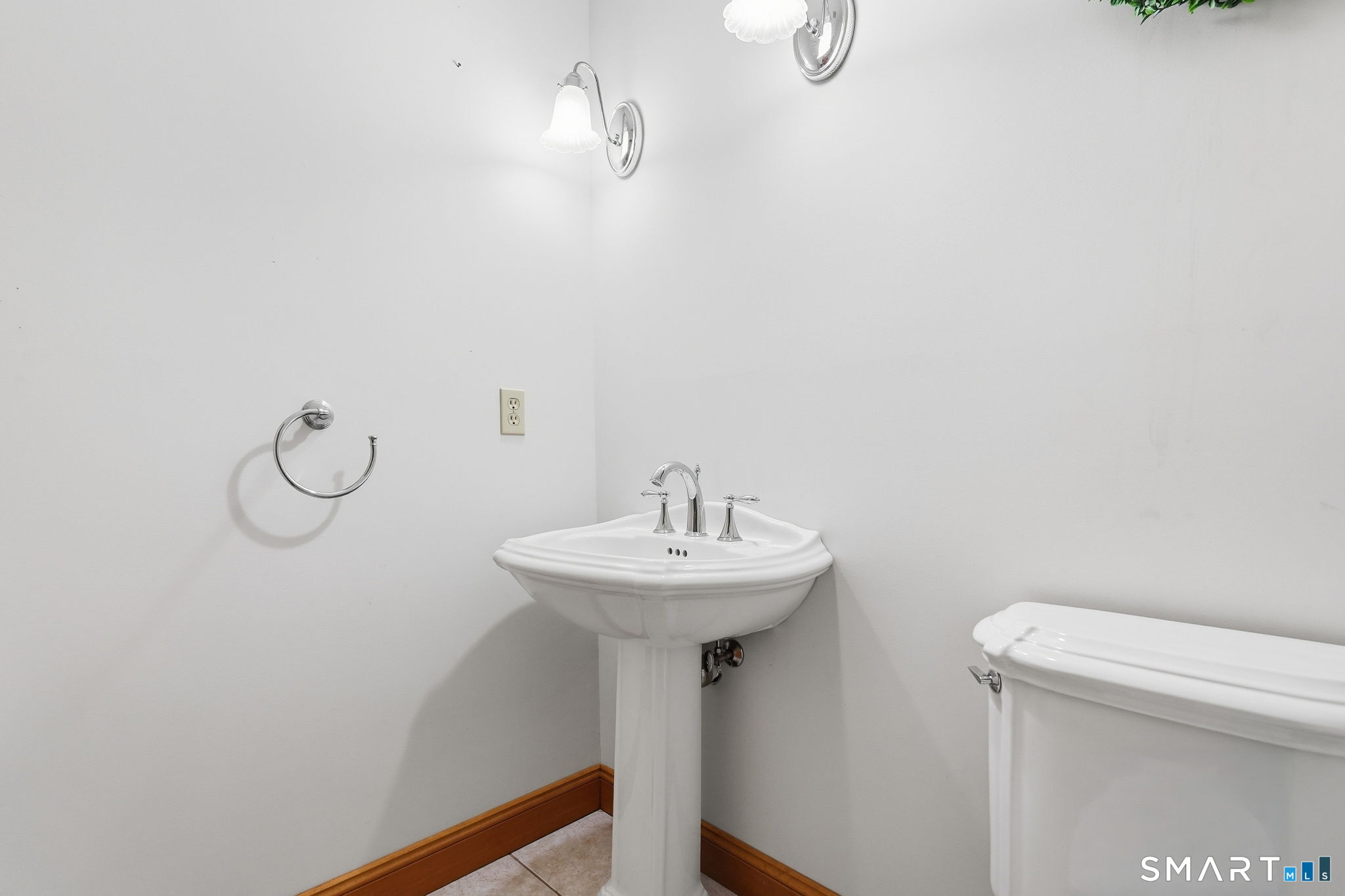 230 Lexington Road, Addison, Glastonbury, CT 06033