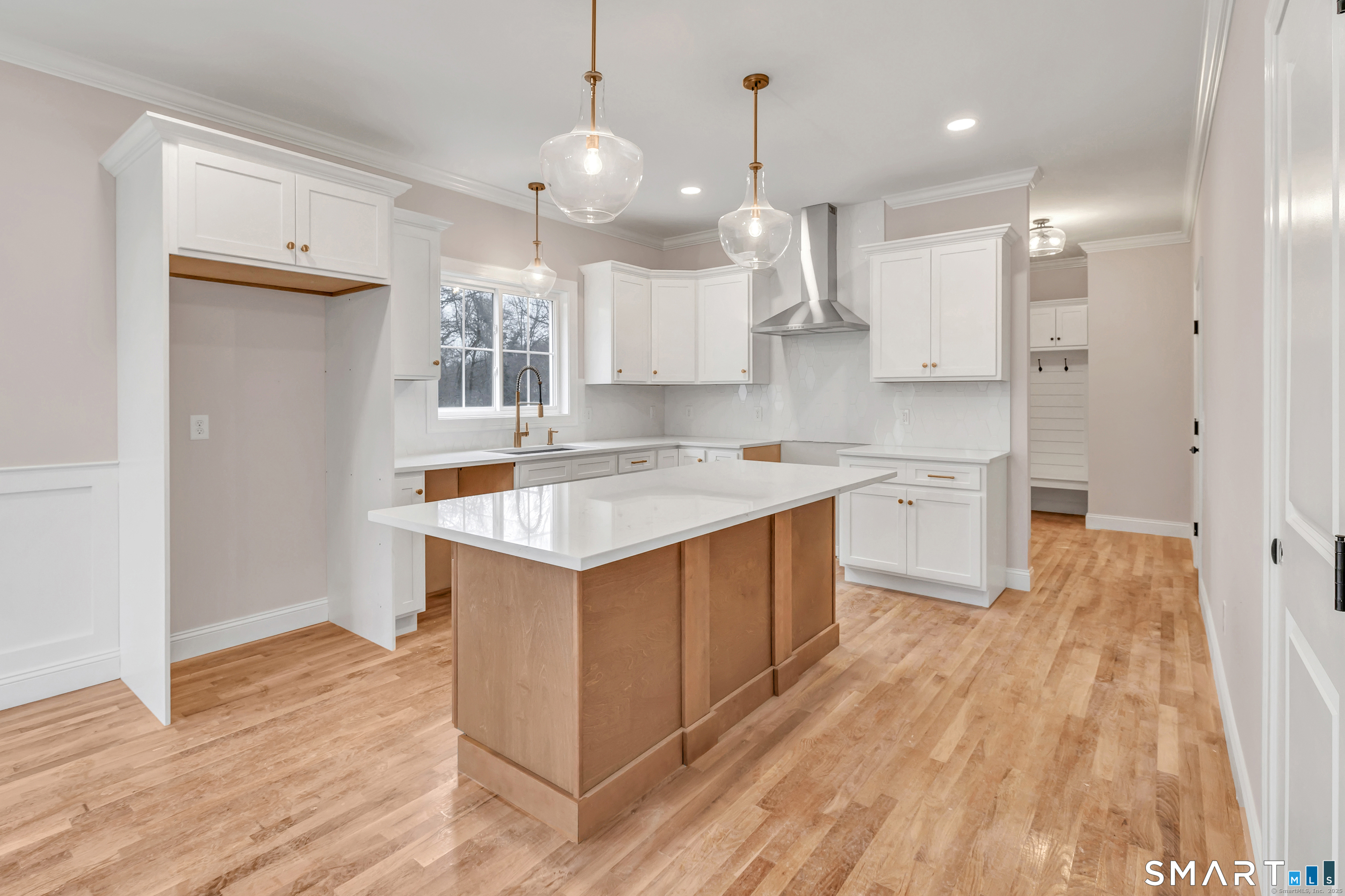 13 Belmont photo 10