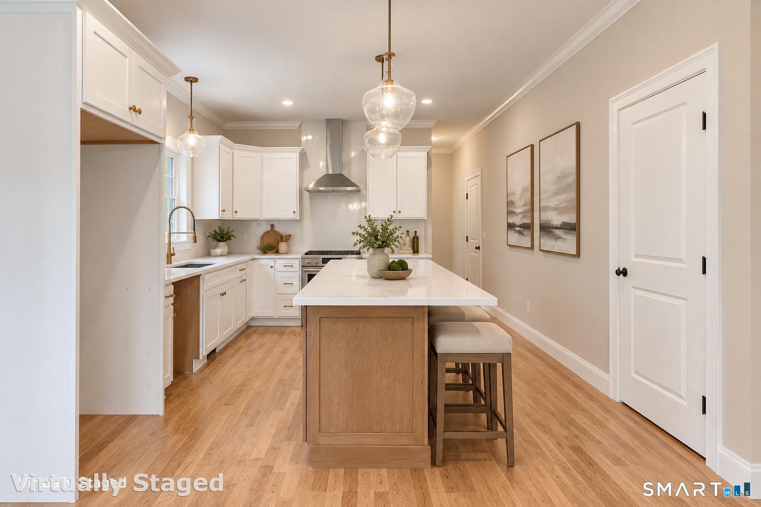 13 Belmont photo 11