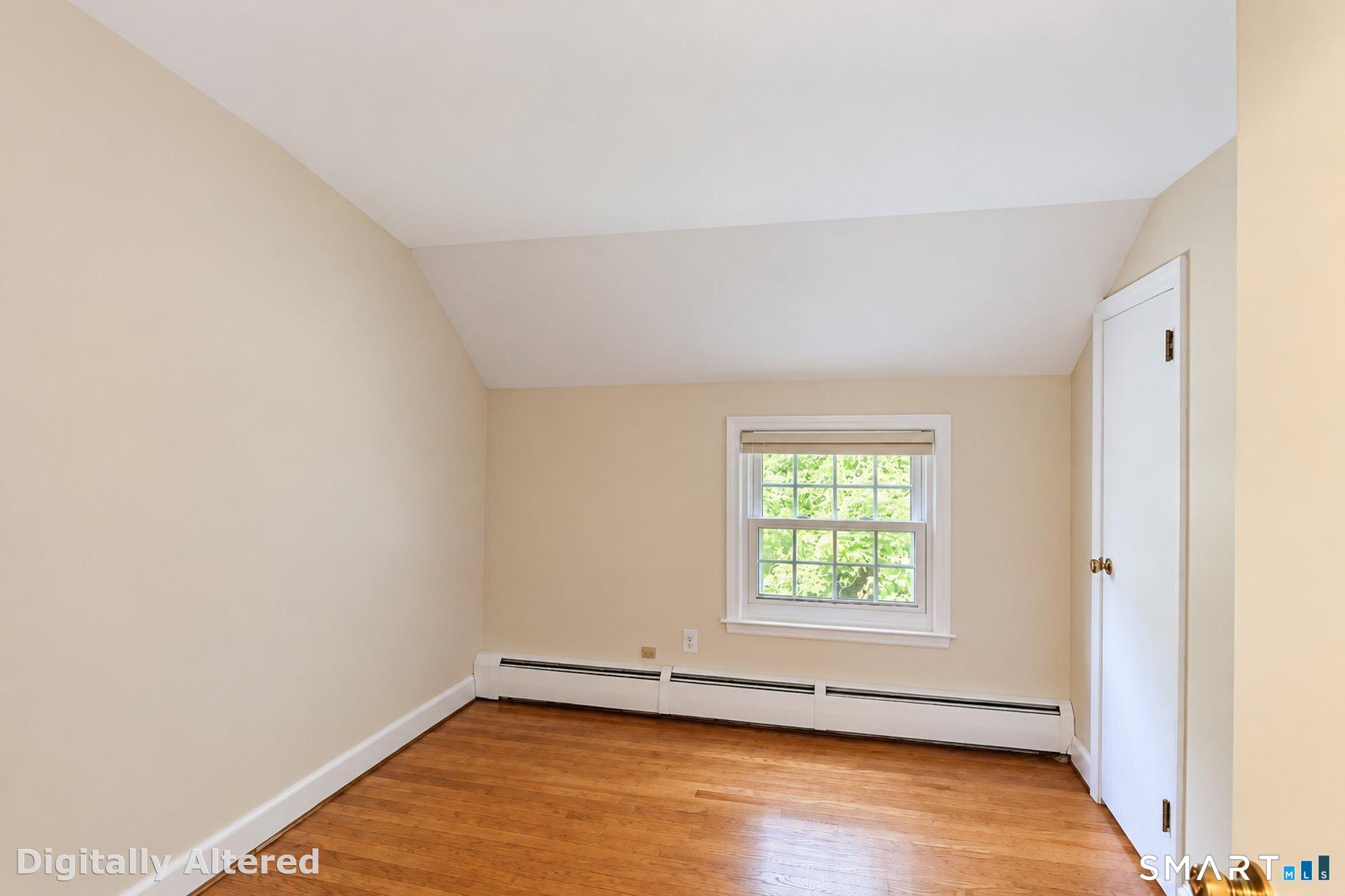 67 Whapley Road photo 32