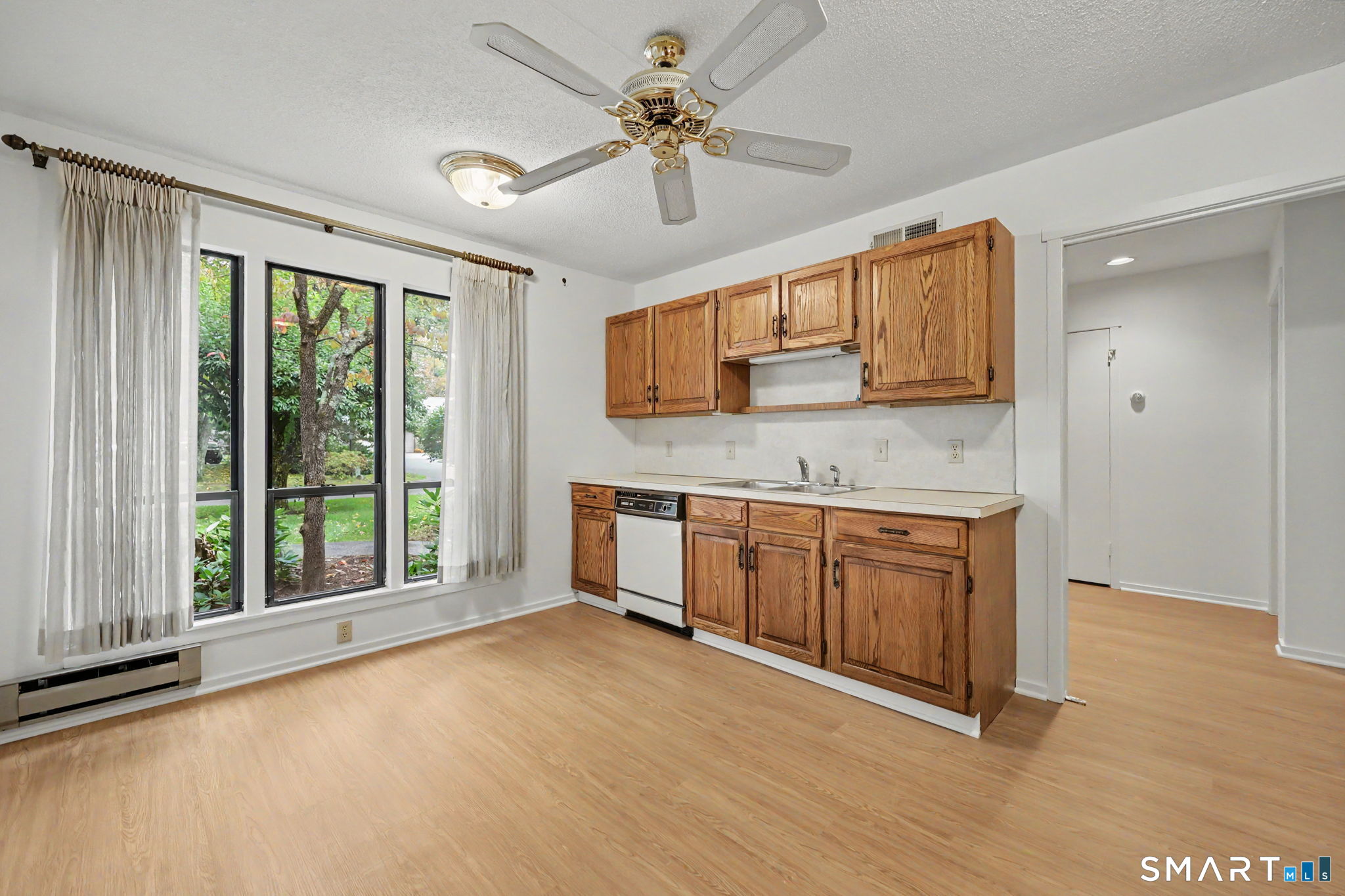 4 Heritage Crest Unit #C photo 13