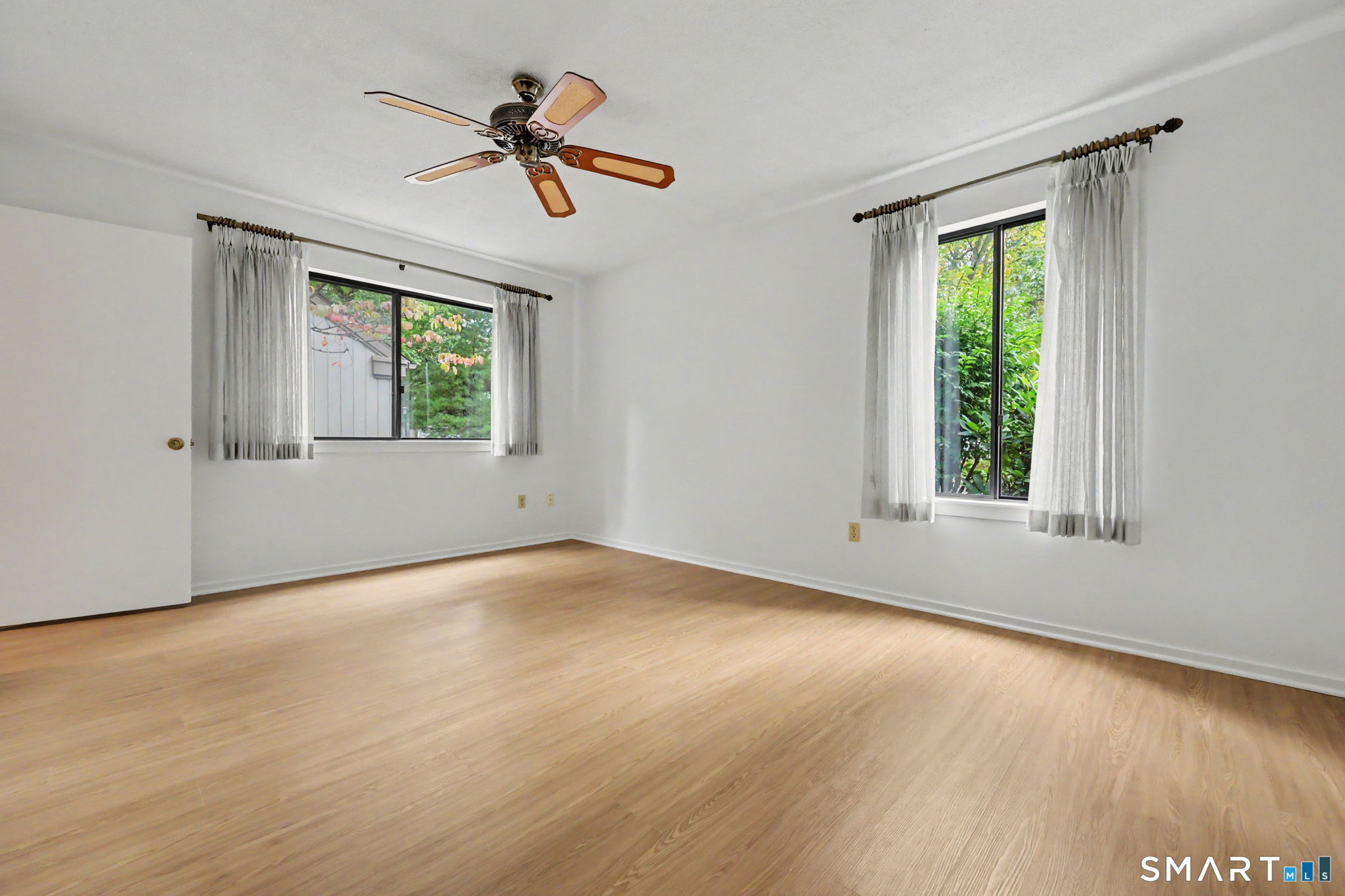 4 Heritage Crest Unit #C photo 24