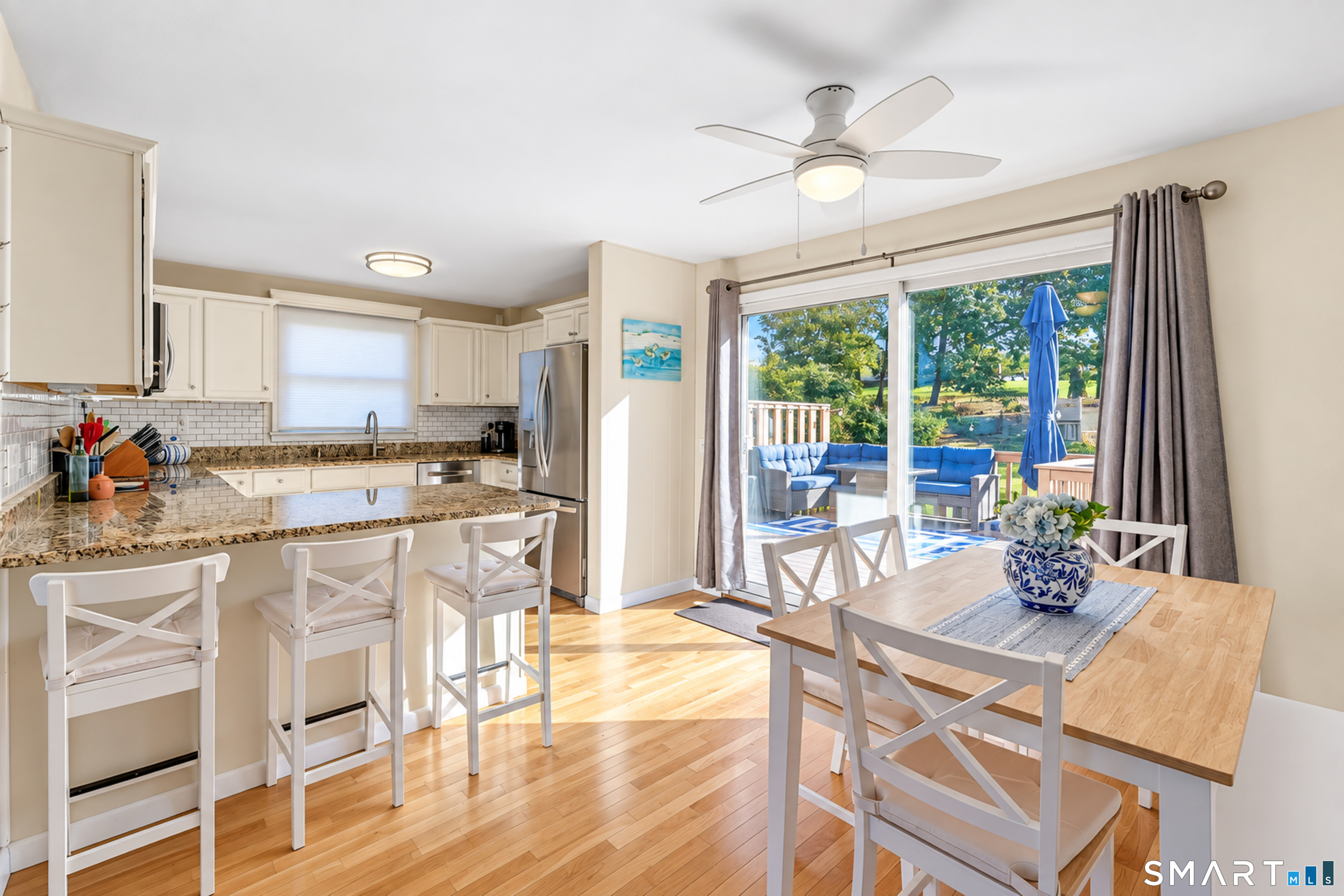 686 Groton Long Point Road, Noank, Groton, CT 06340