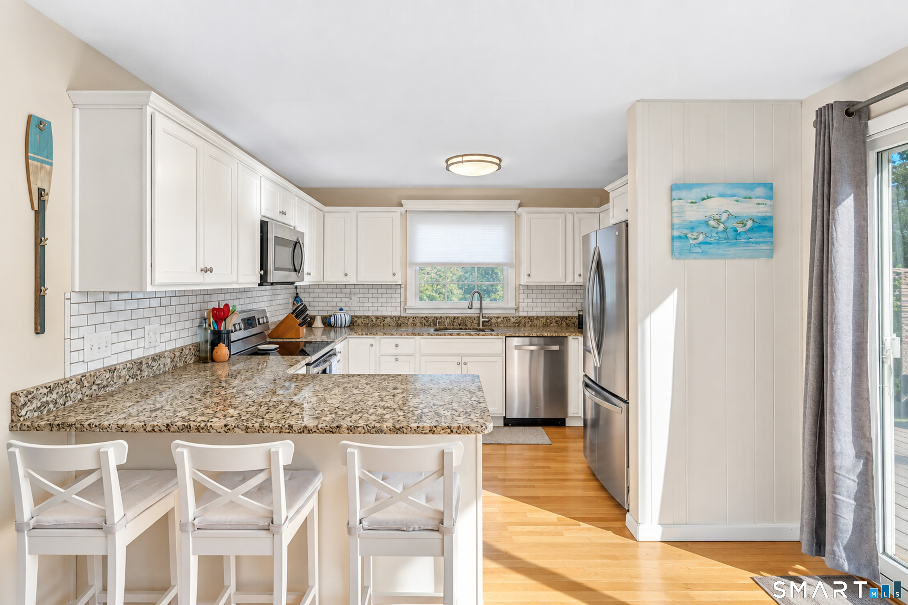 686 Groton Long Point Road, Noank, Groton, CT 06340