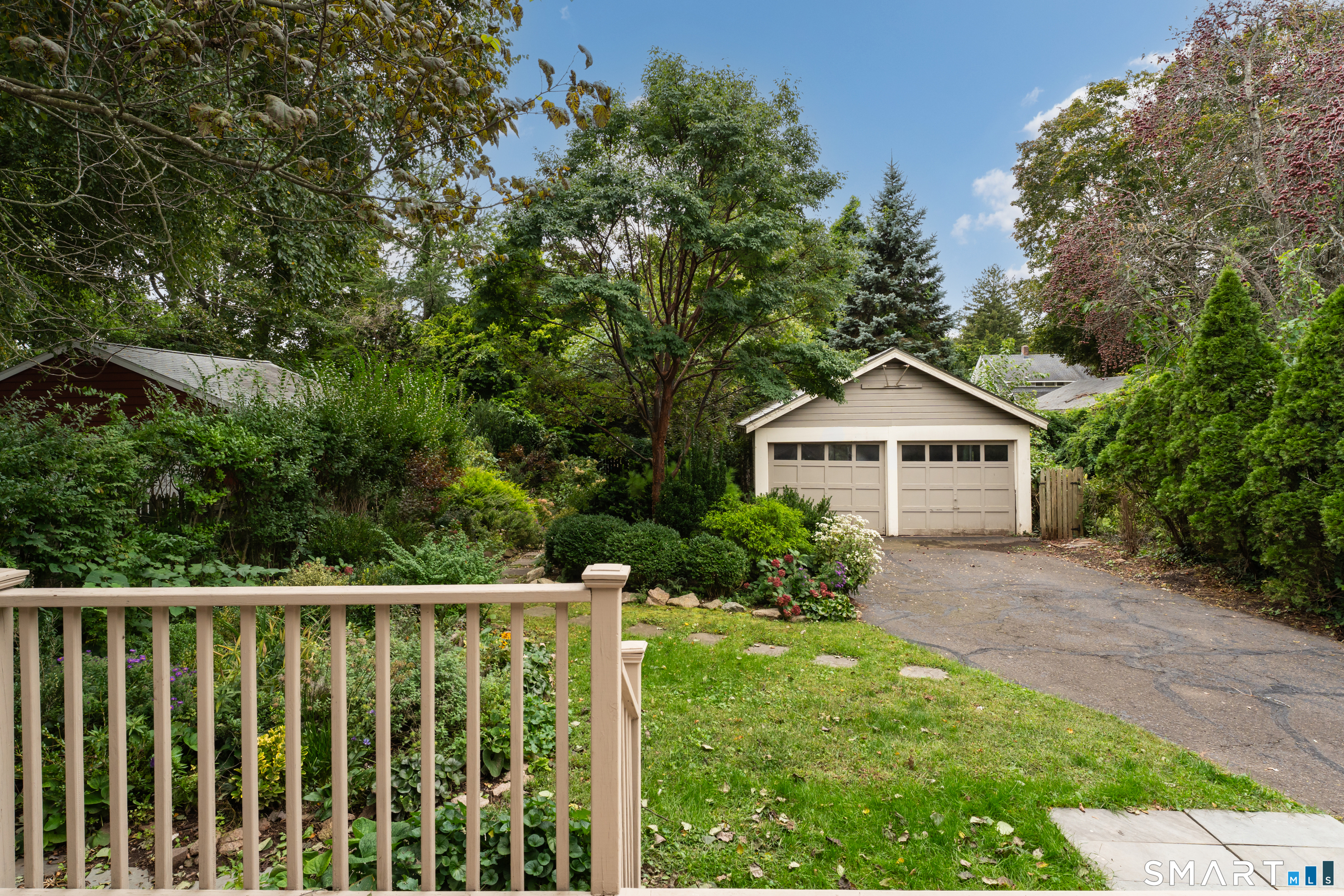 64 Francis Street photo 37