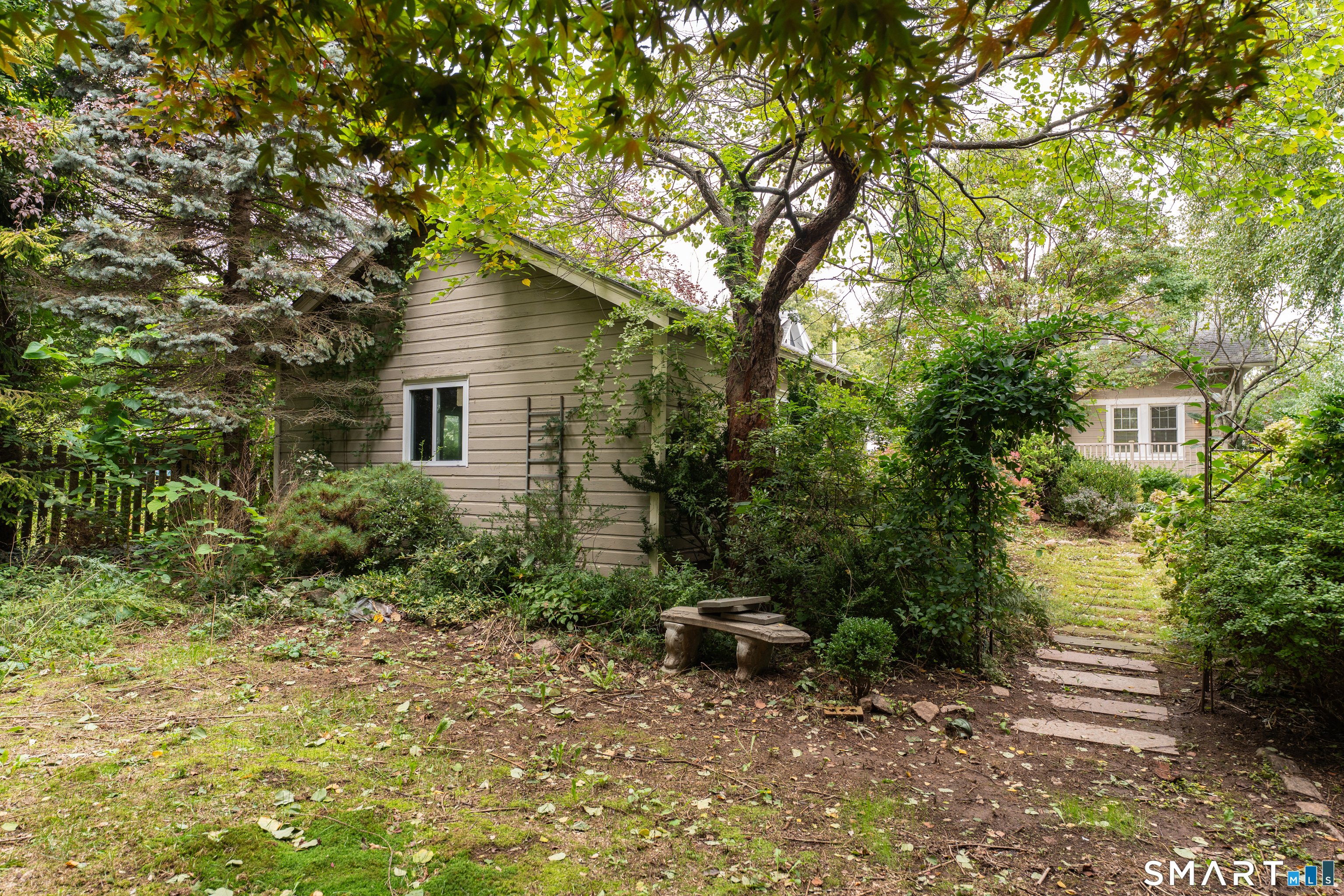 64 Francis Street photo 39