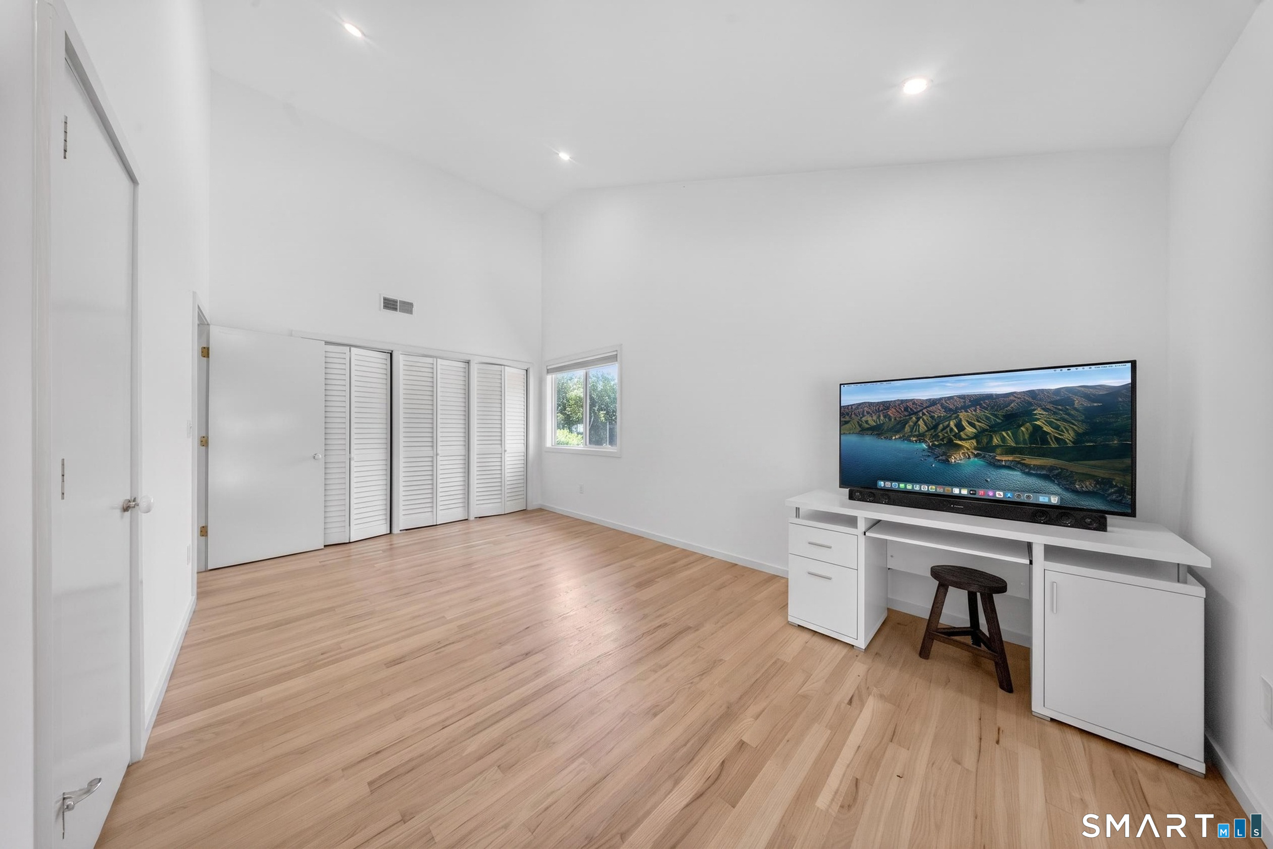 2177 Cross Highway photo 16
