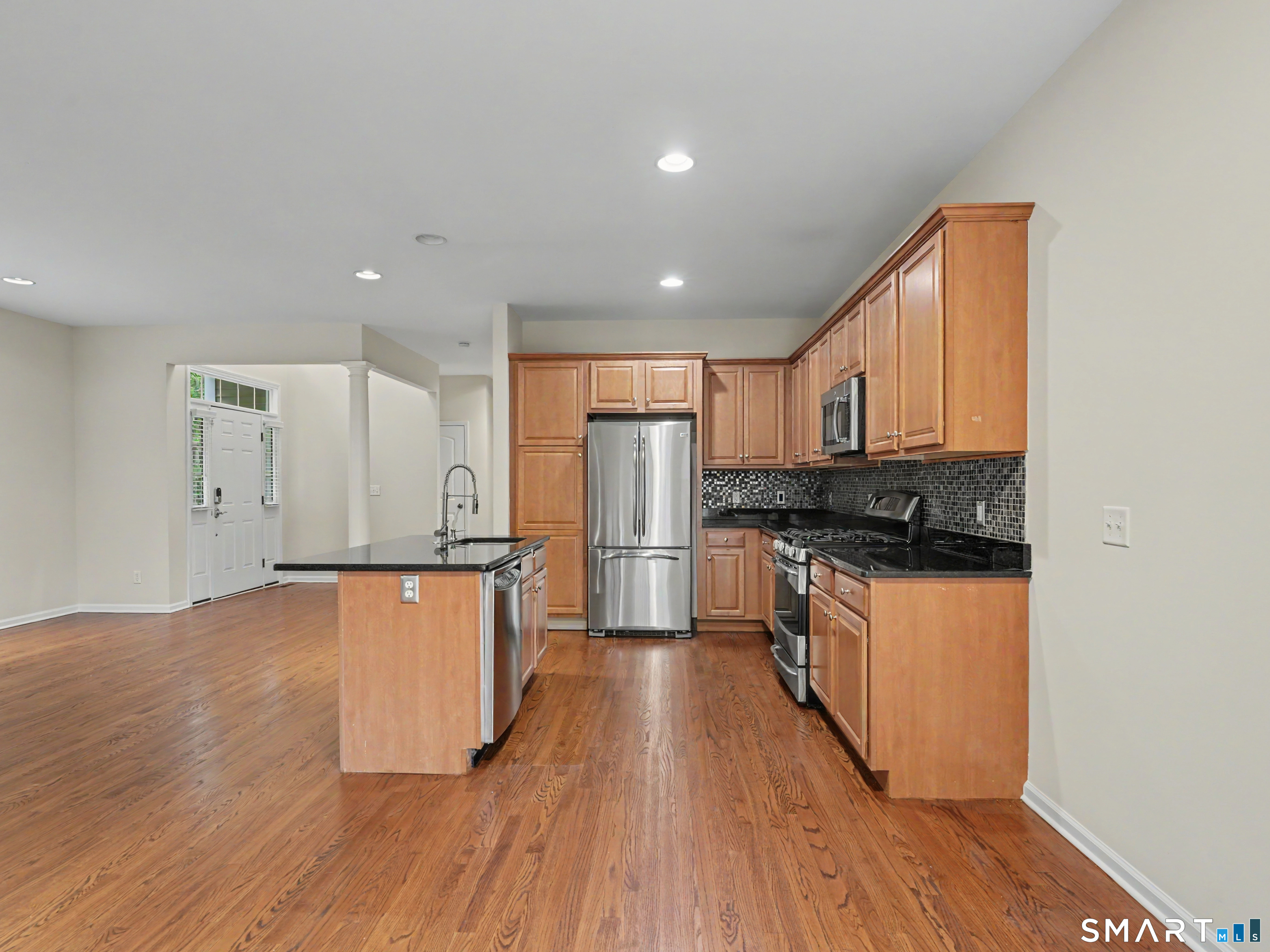 Photo 3 of Townhouse for sale at 4 Bristol Ter #4, Brookfield, CT 06804 | MLS# 24210836 | Listing updated on 2026-10-05