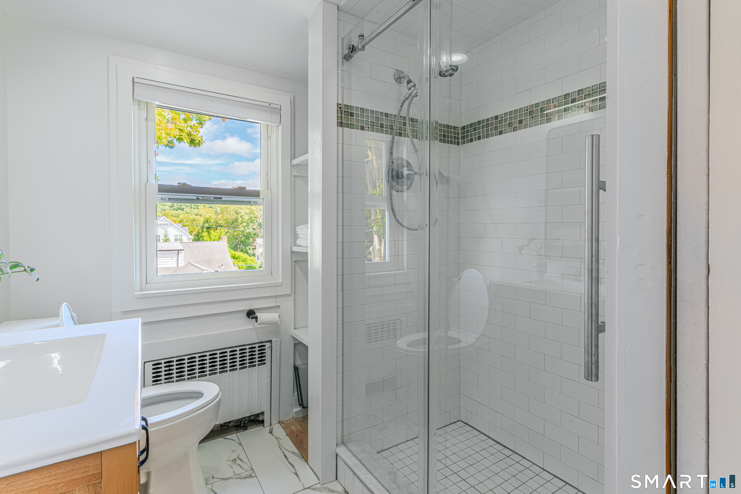 228 Woodrow Avenue photo 17