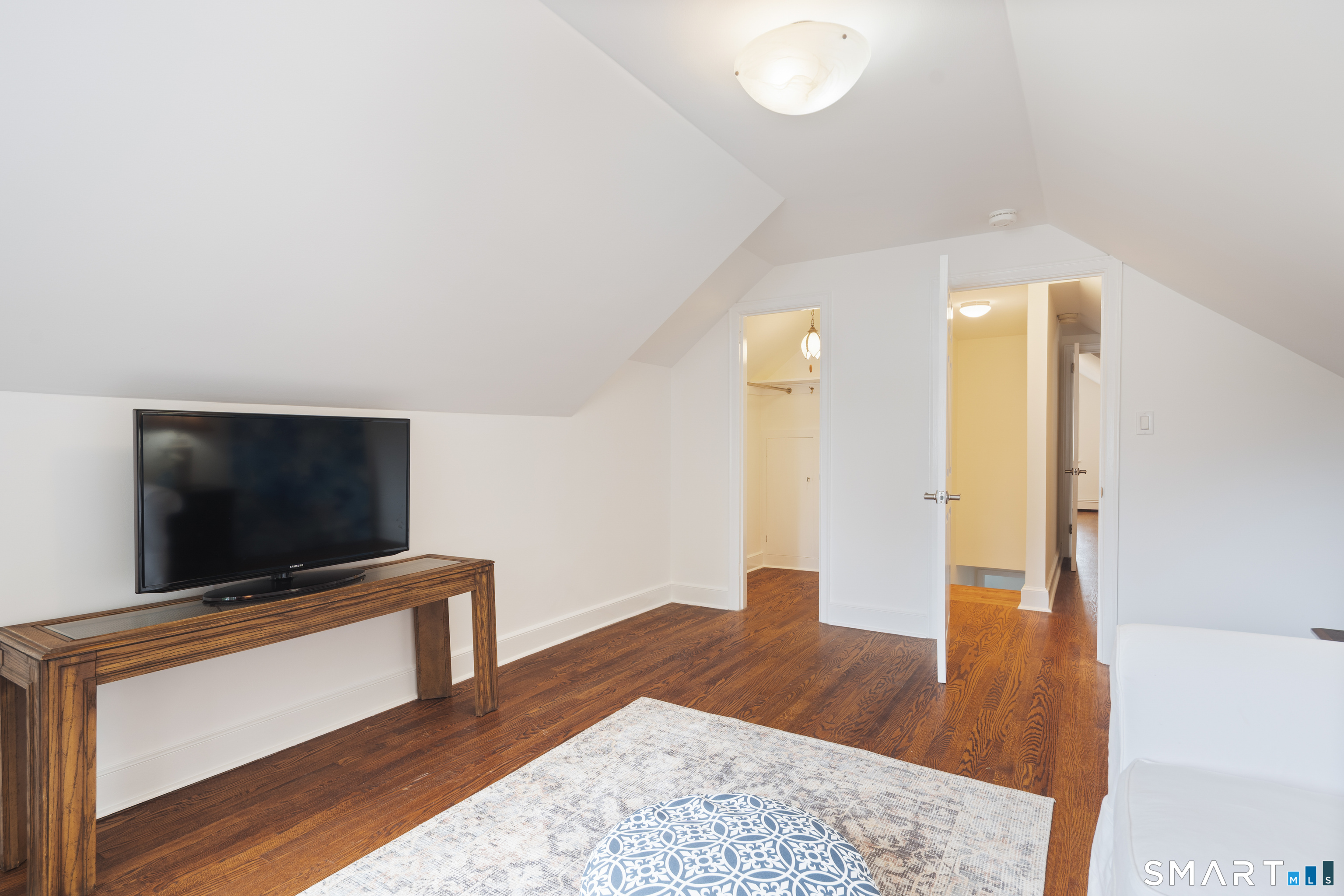 18 Koger Road photo 16