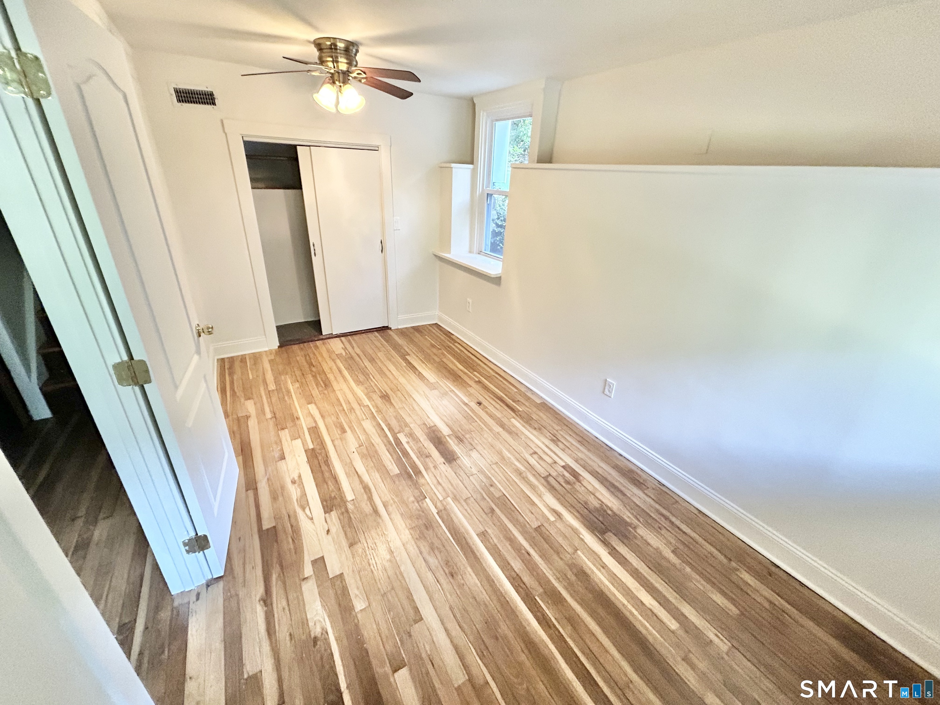 241 Cottage Street photo 9