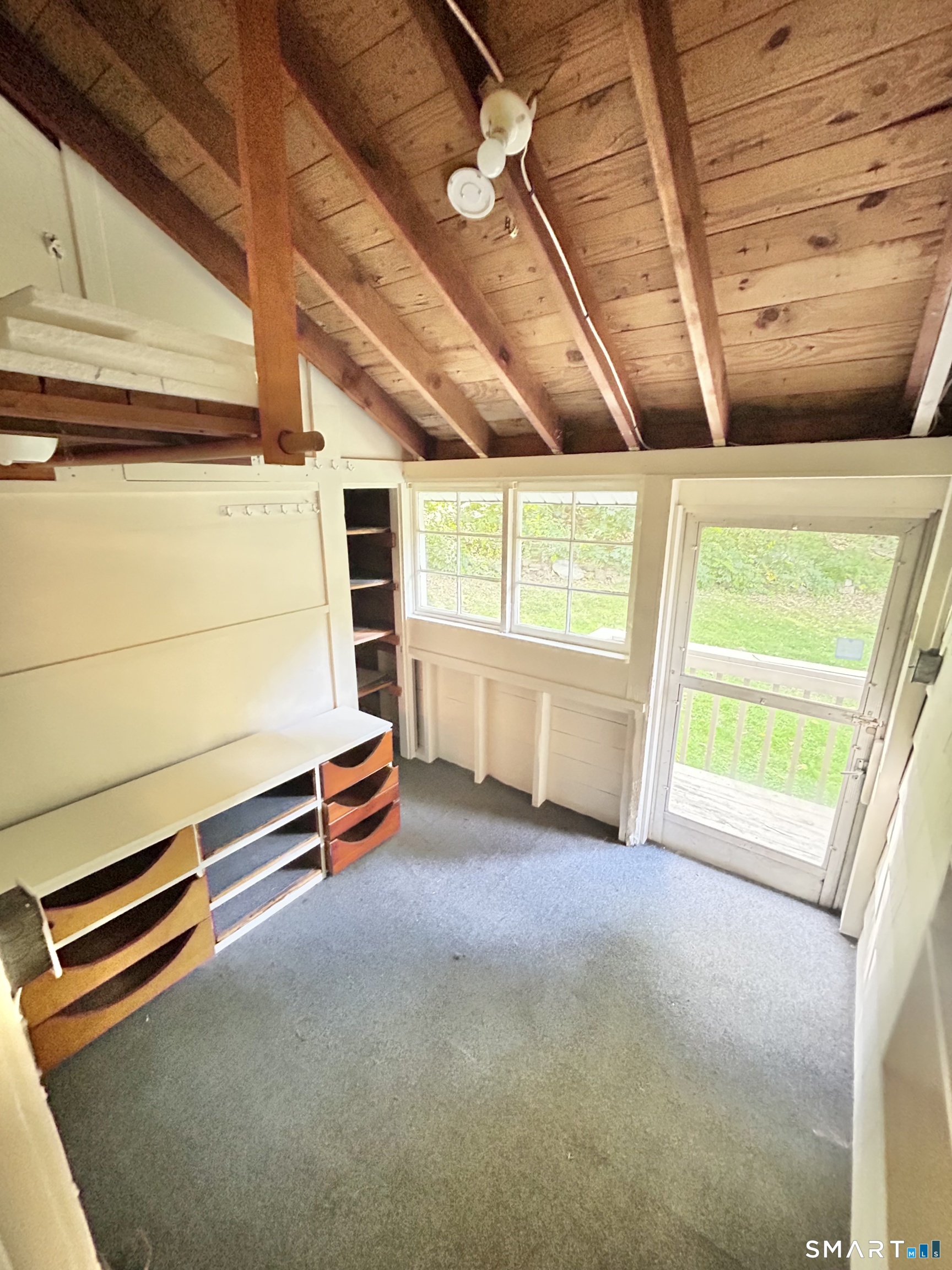 241 Cottage Street photo 15