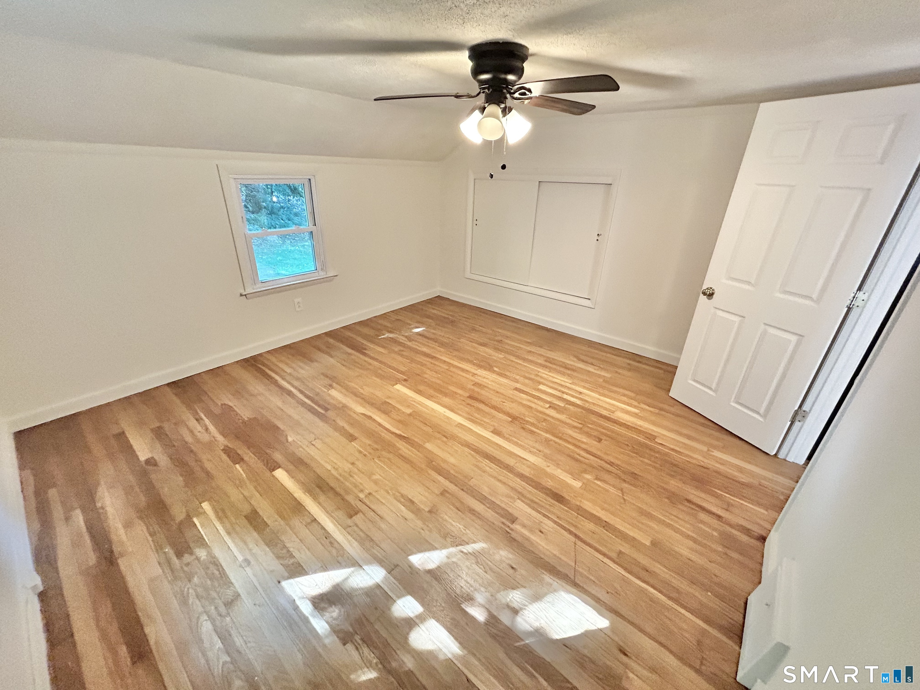 241 Cottage Street photo 10