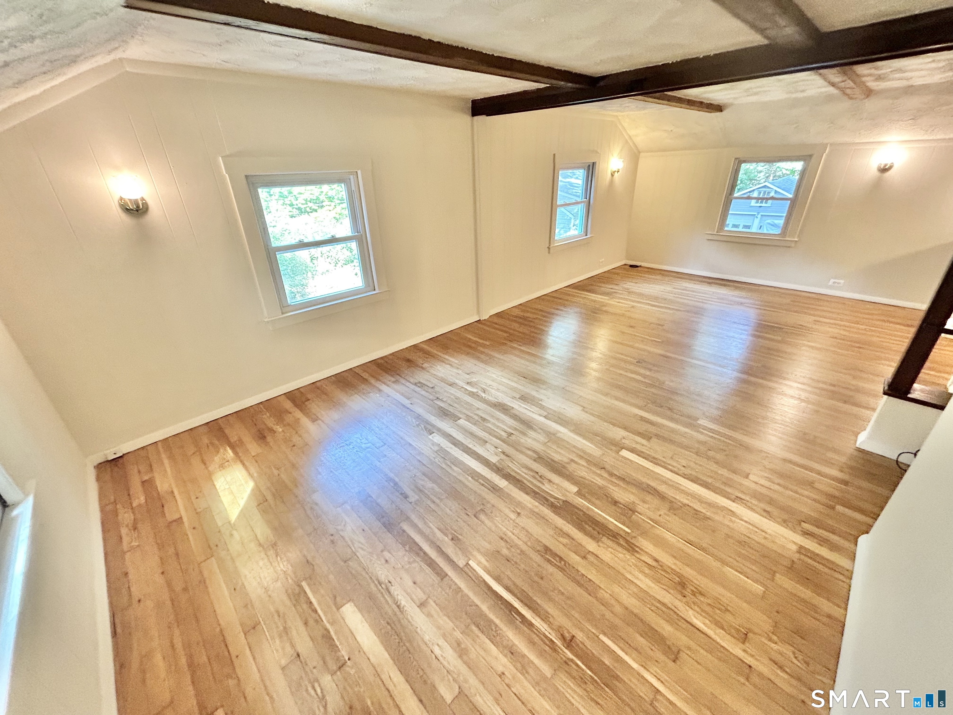 241 Cottage Street photo 4