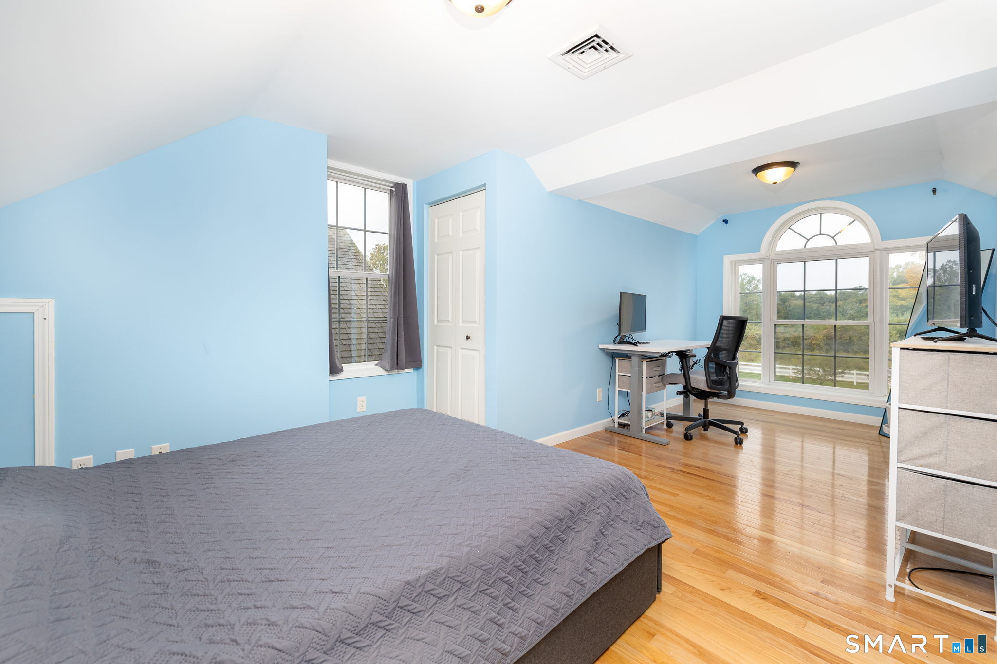 9 Oak Farm Drive, Colchester, CT 06415