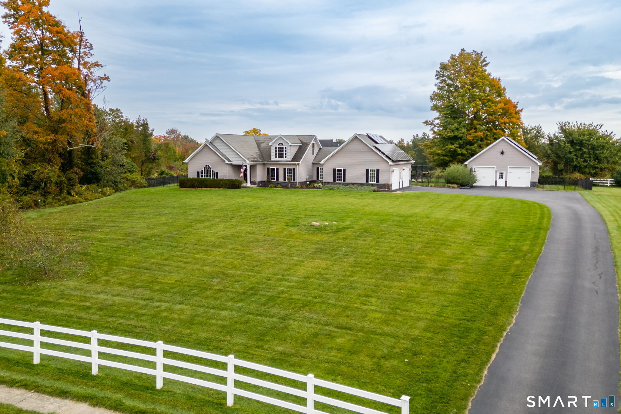 9 Oak Farm Drive, Colchester, CT 06415