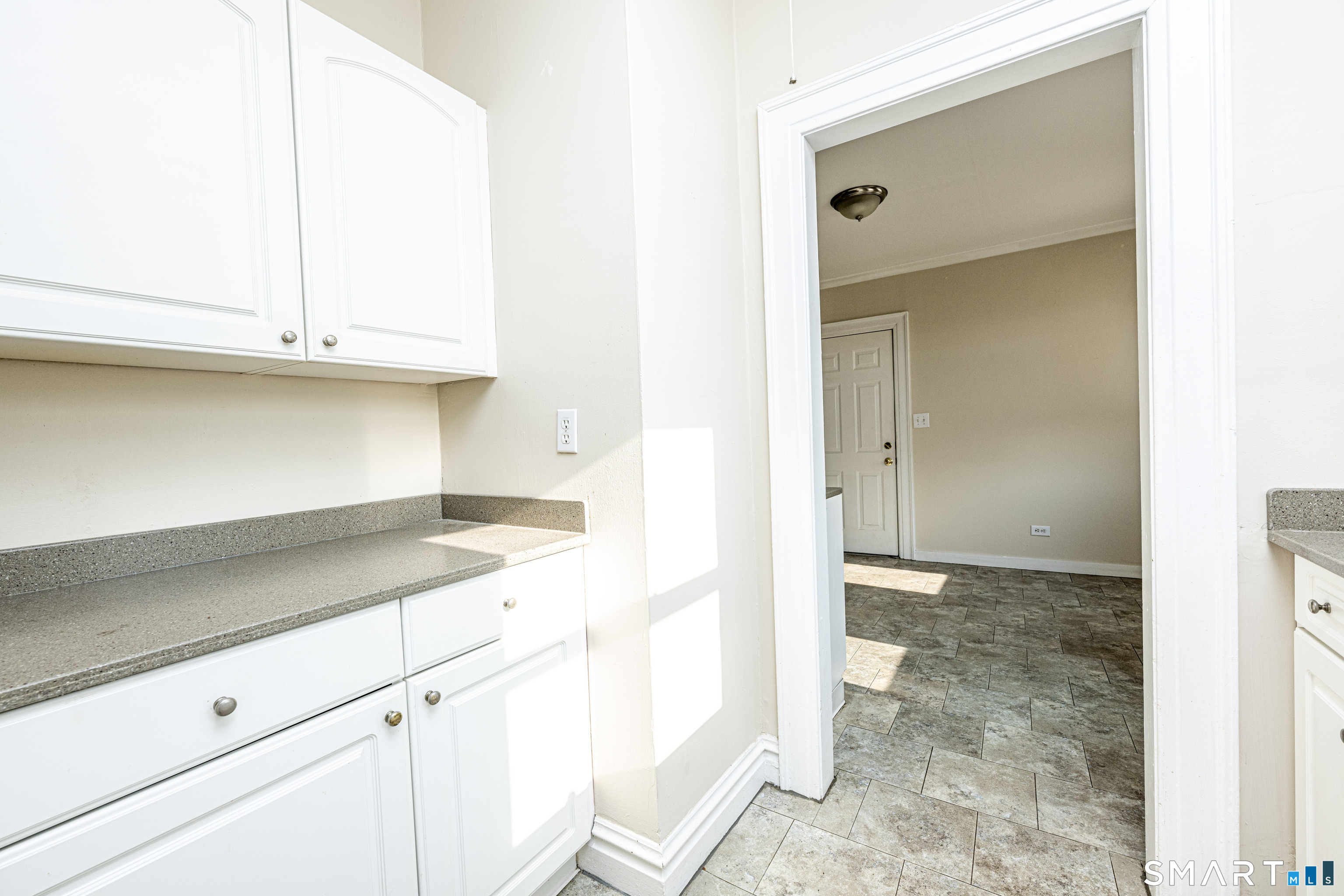 1003 Whalley Avenue Unit #3 photo 19