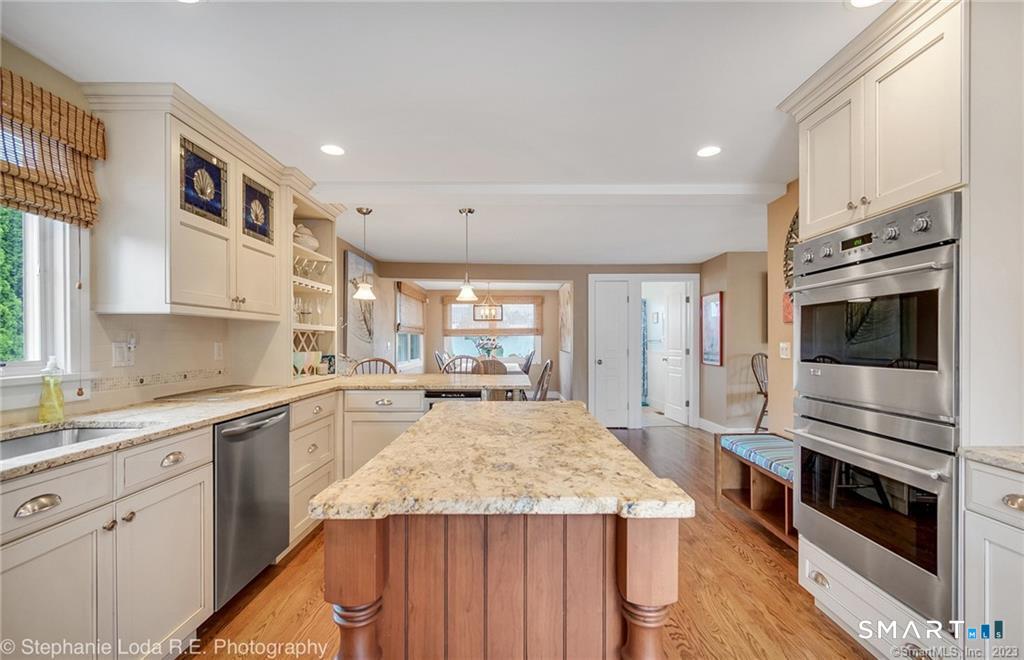 173 Captains Drive, Pilot's Point, Westbrook, CT 06498