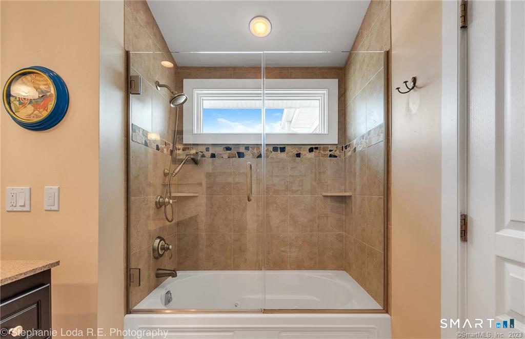 173 Captains Drive, Pilot's Point, Westbrook, CT 06498