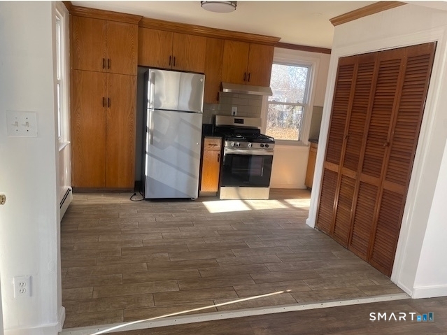 60 Garden Drive photo 3