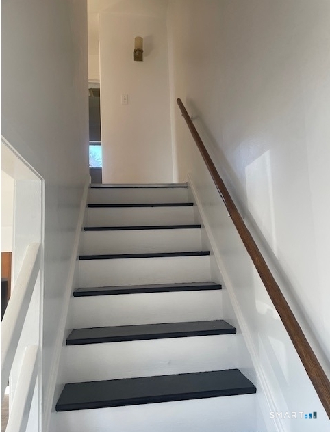 60 Garden Drive photo 5