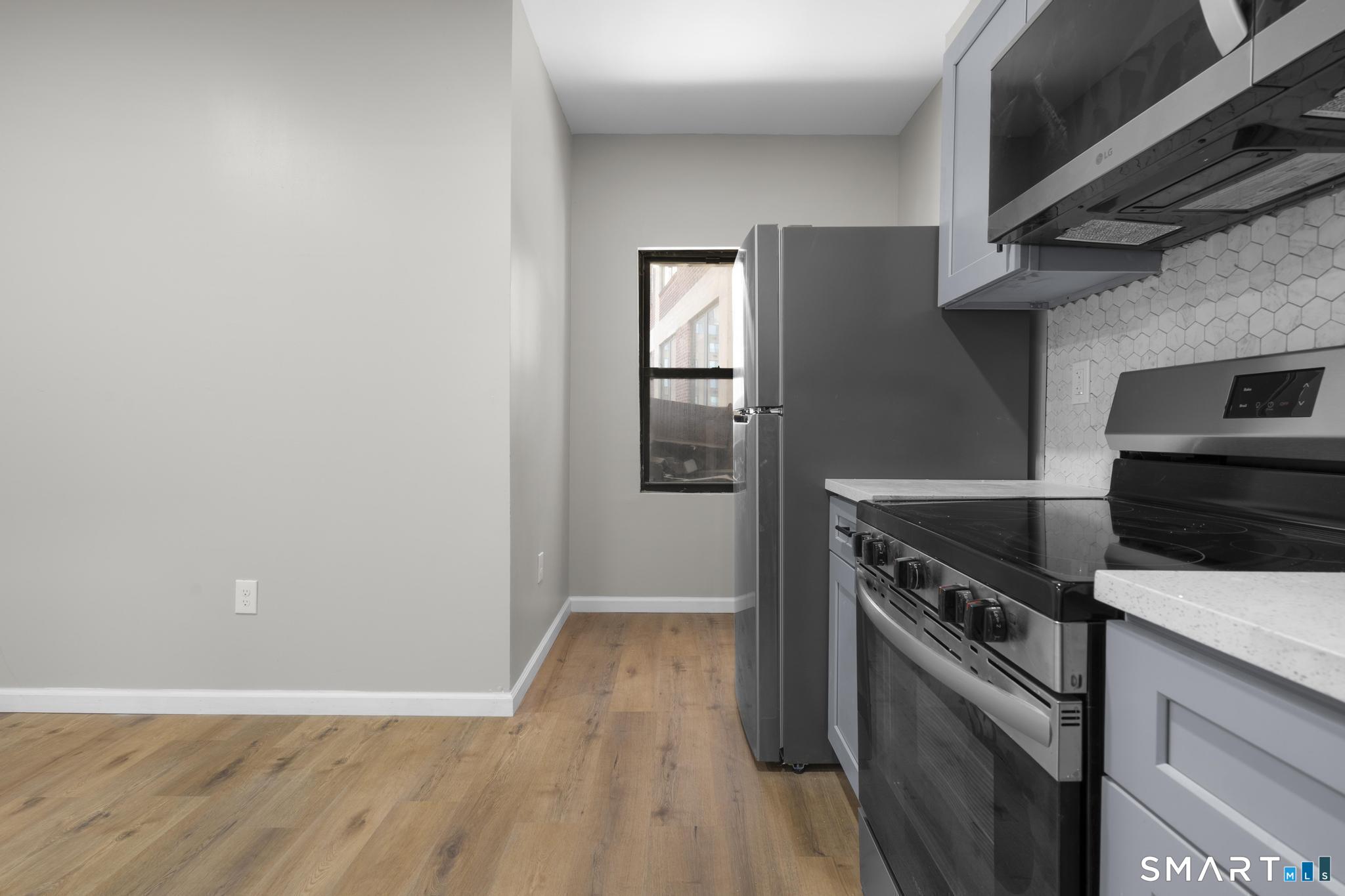 140 Grand Street, #3C, Downtown, Waterbury, CT 06702