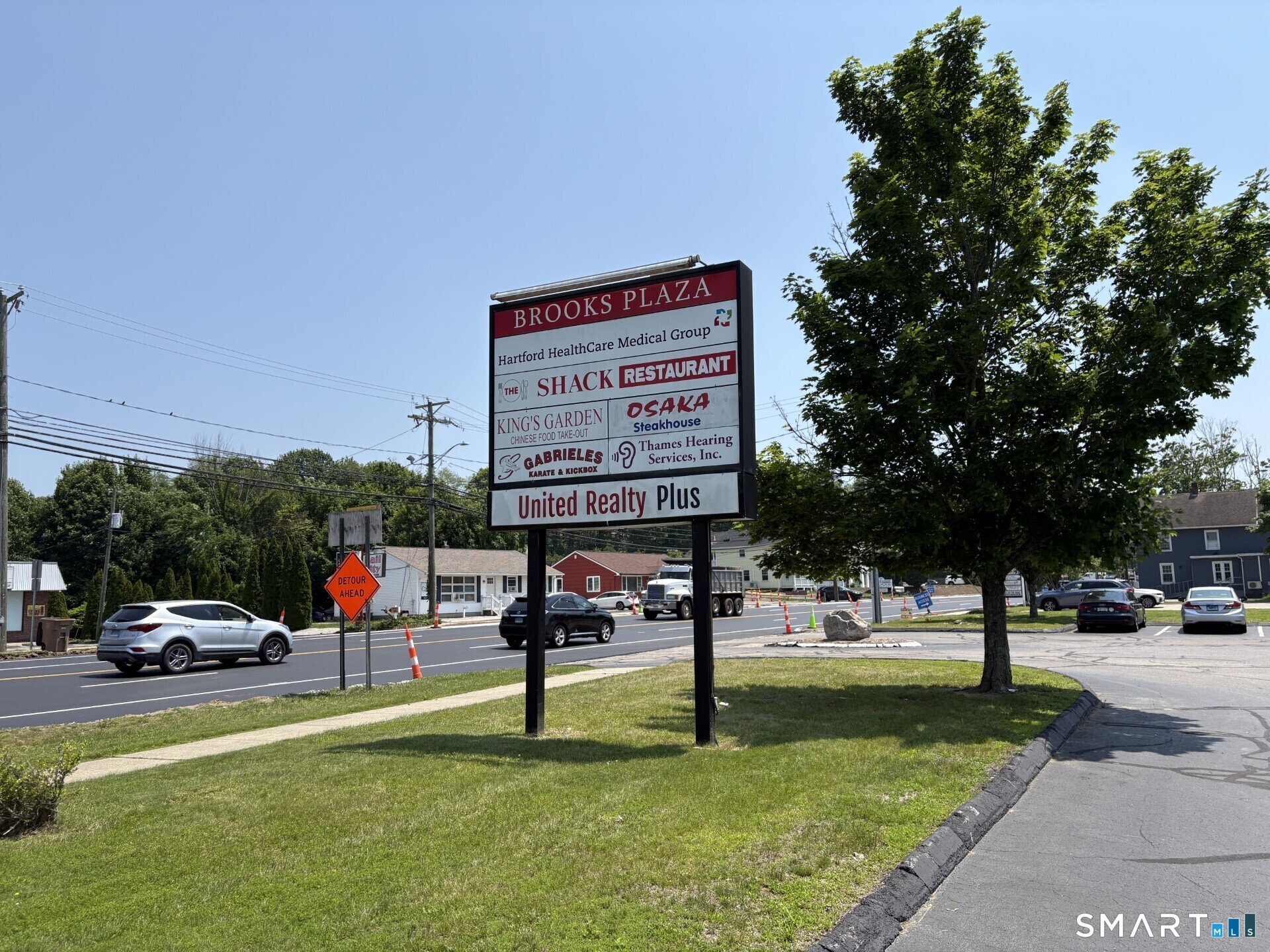 Property photo for 324 Flanders Road, East Lyme, CT