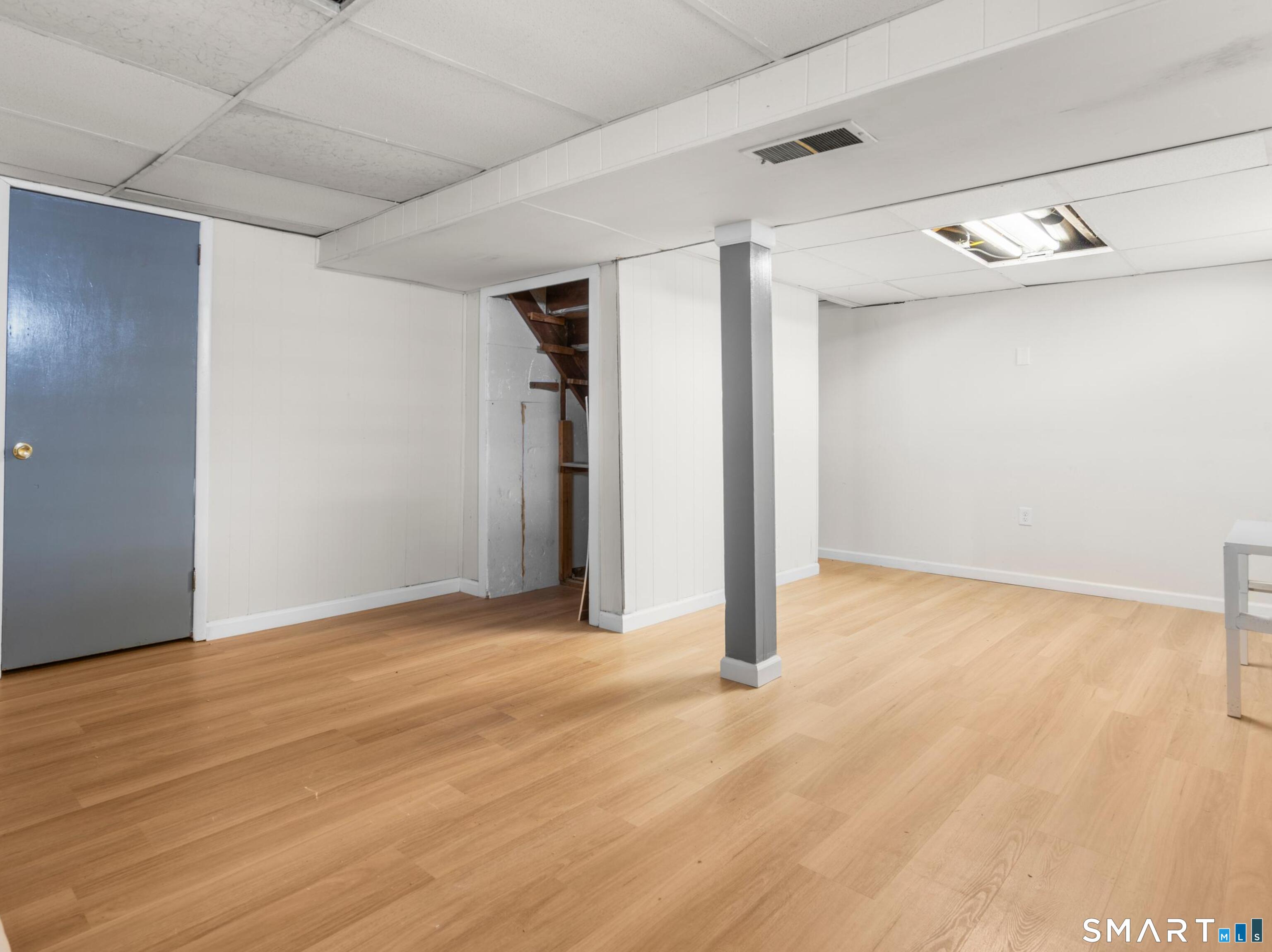 47 Hungerford Avenue photo 13
