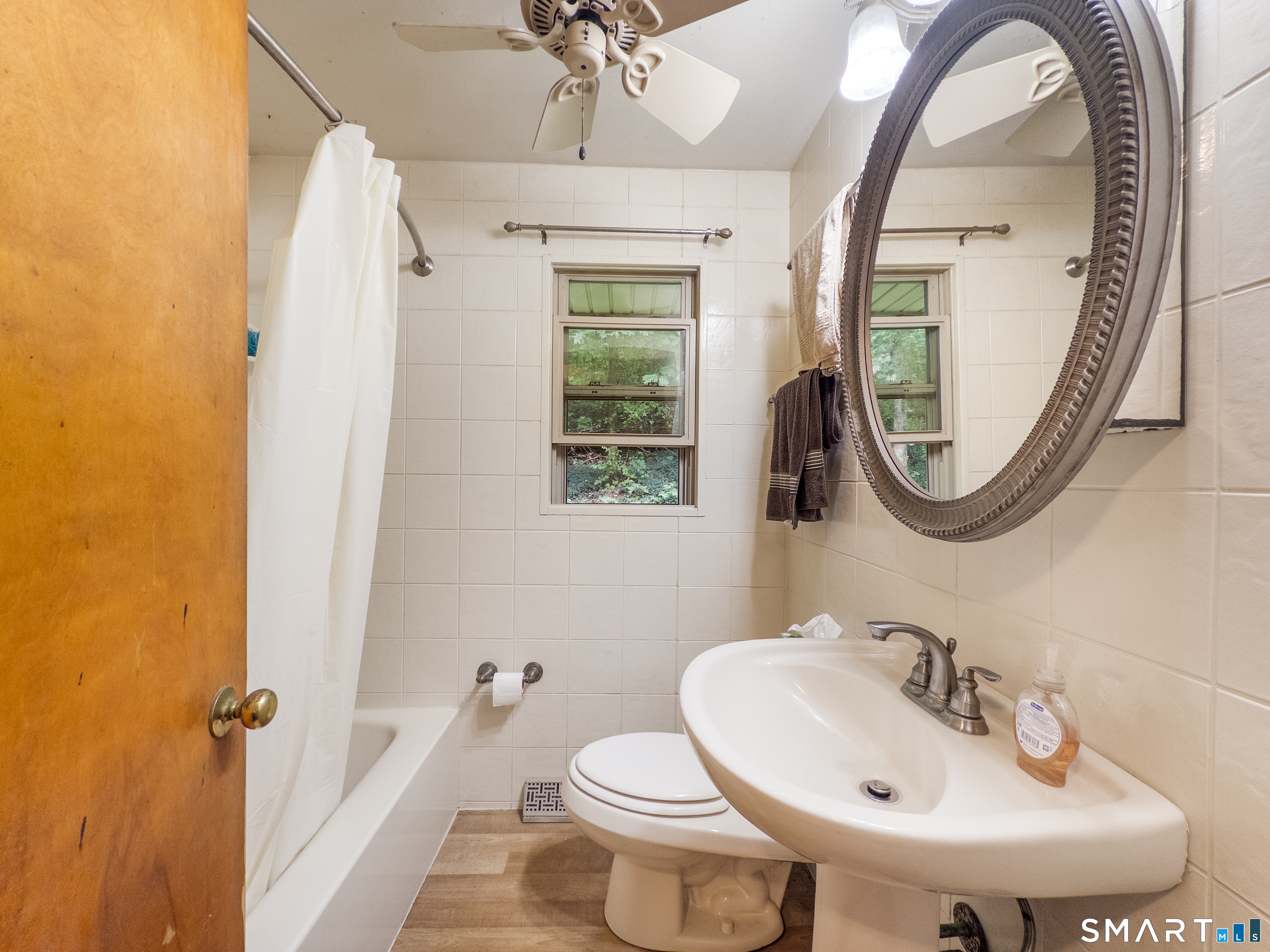 889 Benham Street photo 20