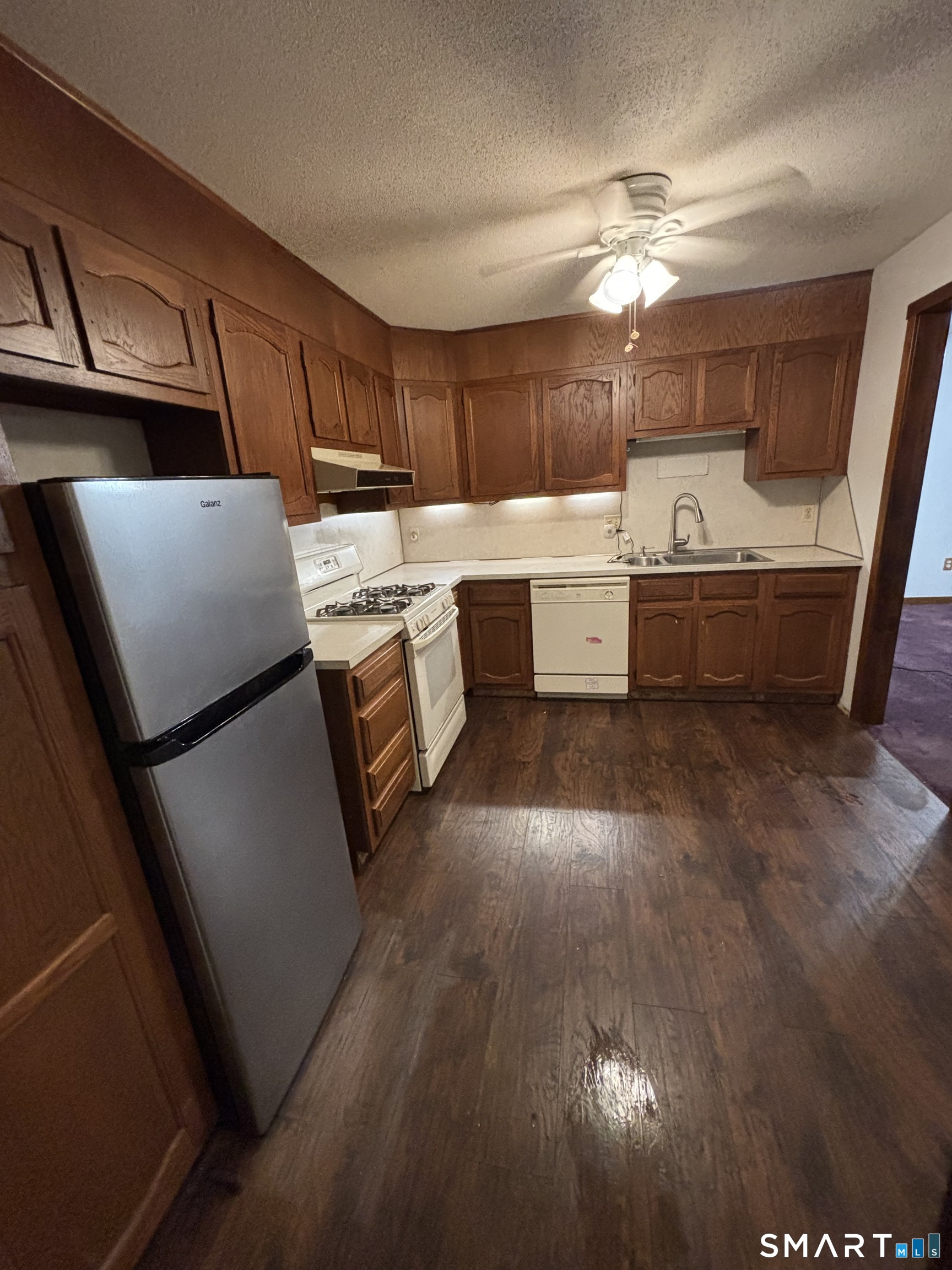 19 Hickory Hill Unit #19 photo 18
