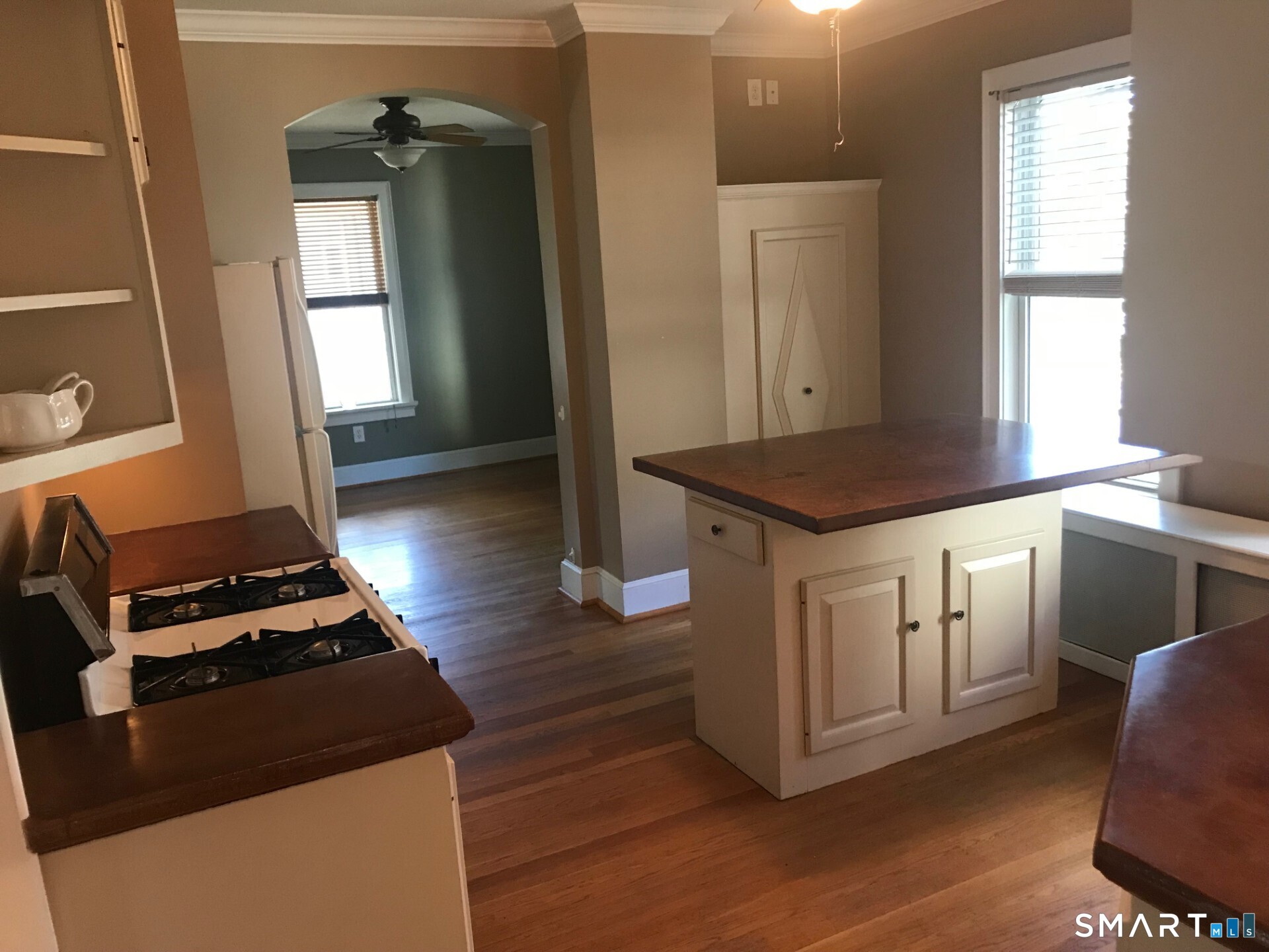 275 Berlin Avenue photo 10