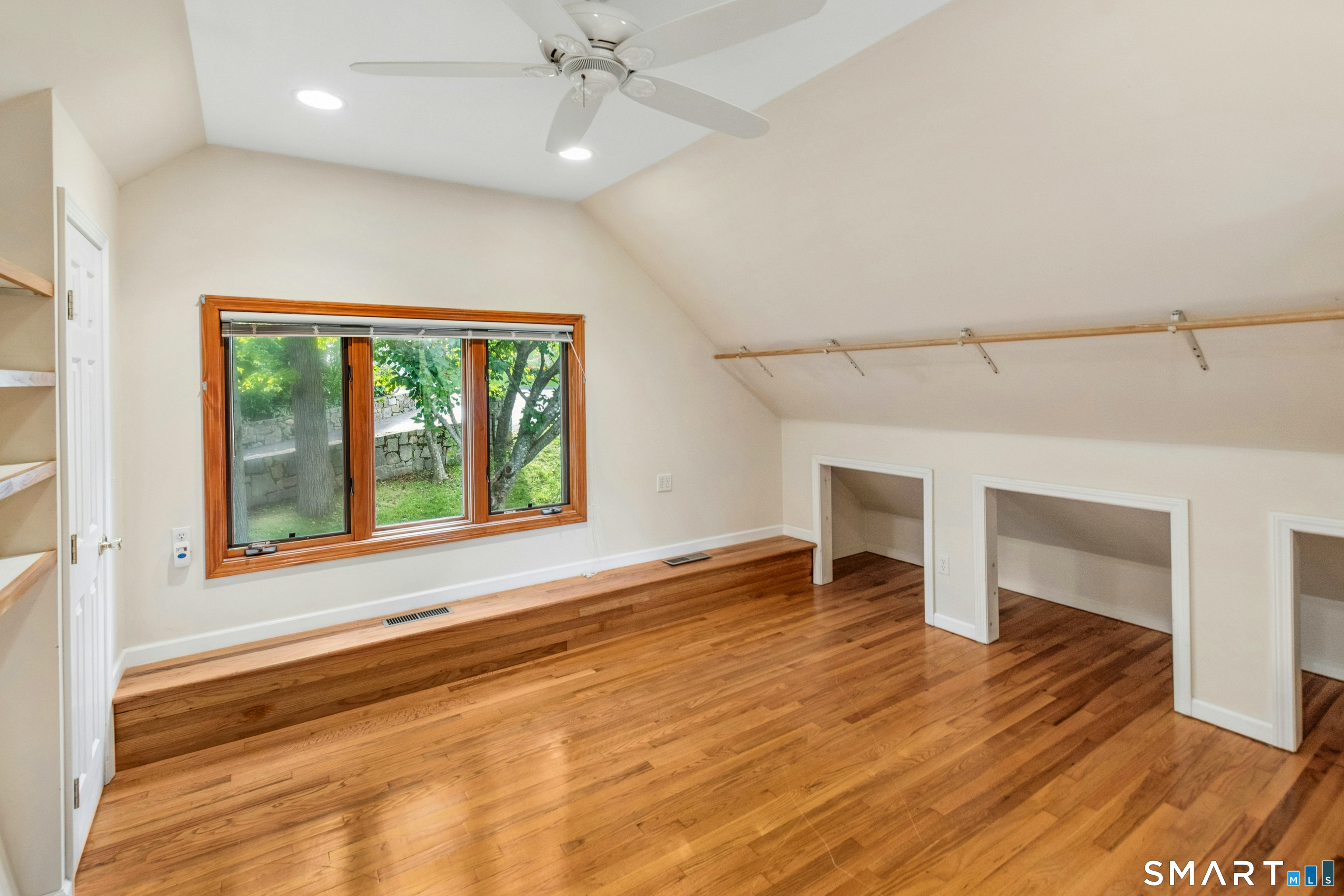 55 Cedar Drive photo 20