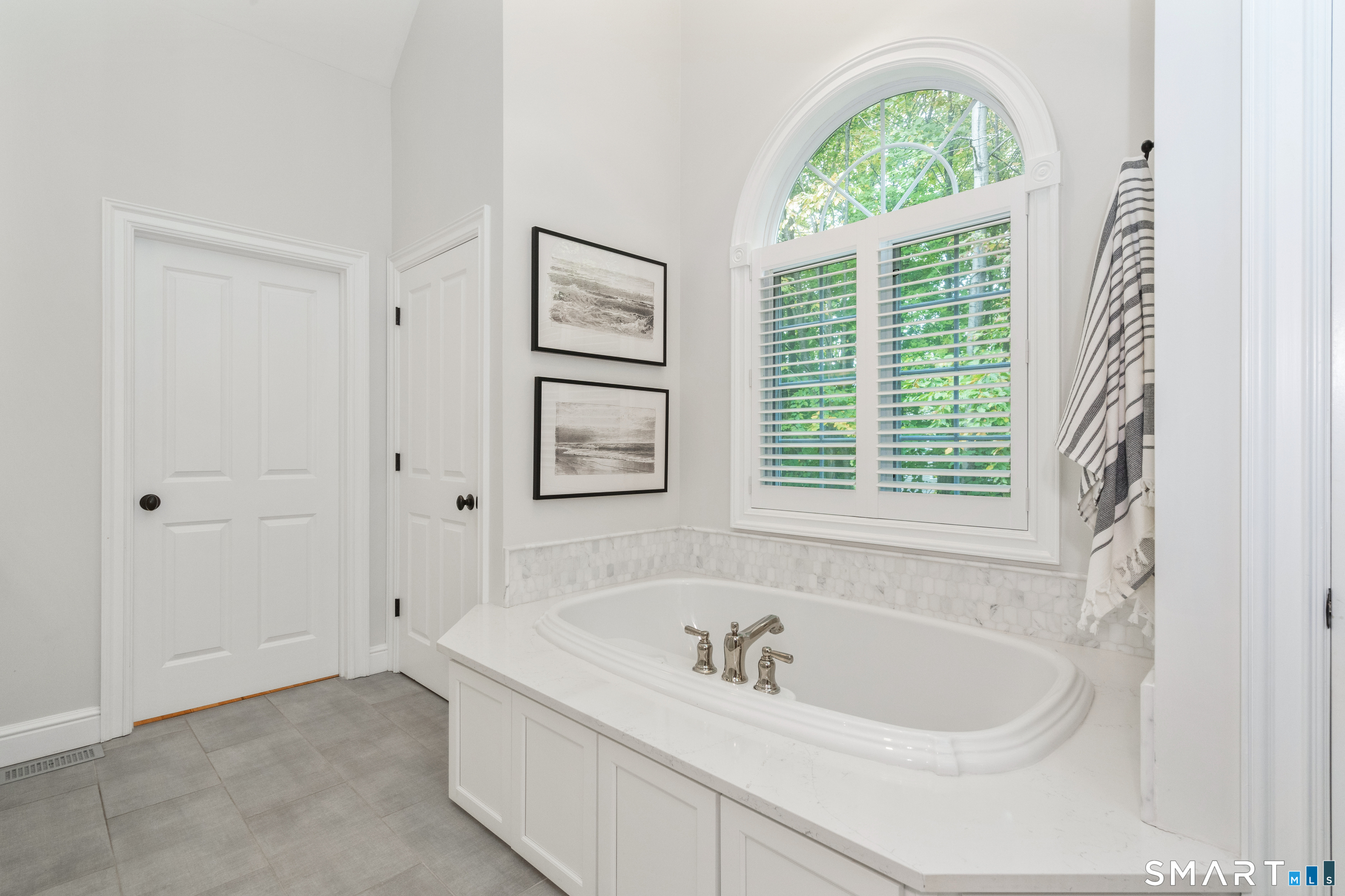 12 Bart Drive photo 17