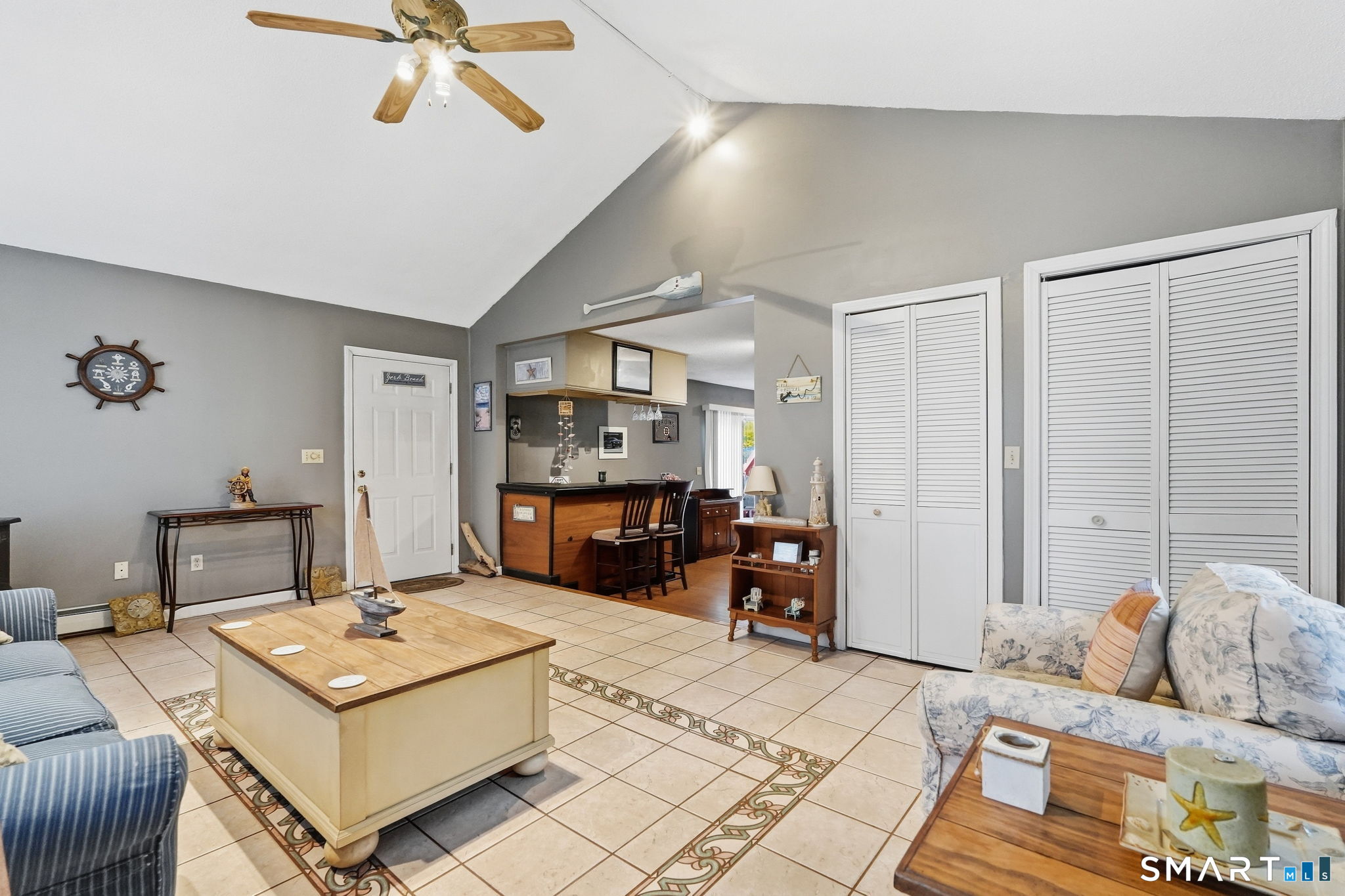 218 Brainard Road photo 11