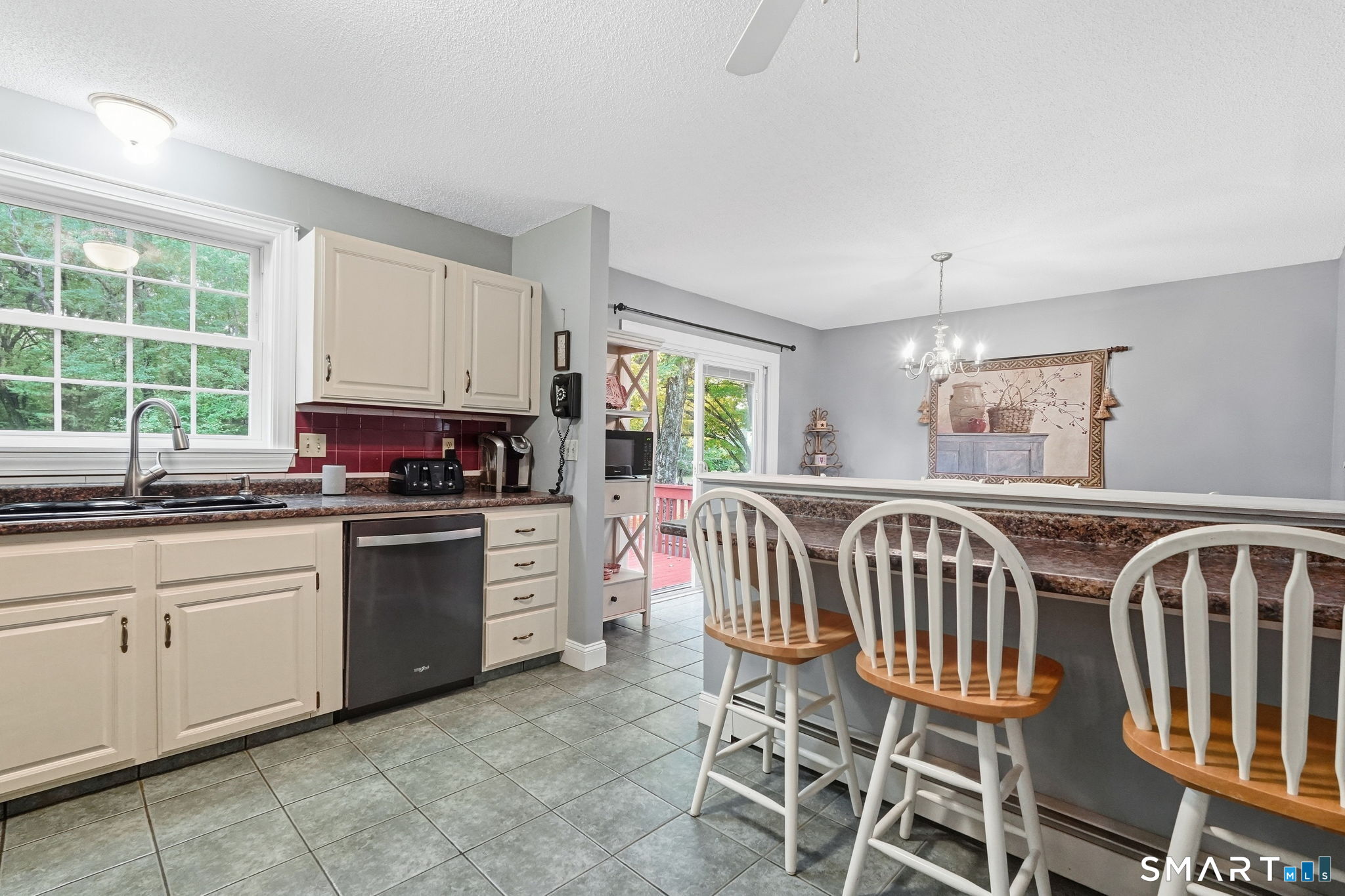 218 Brainard Road photo 24