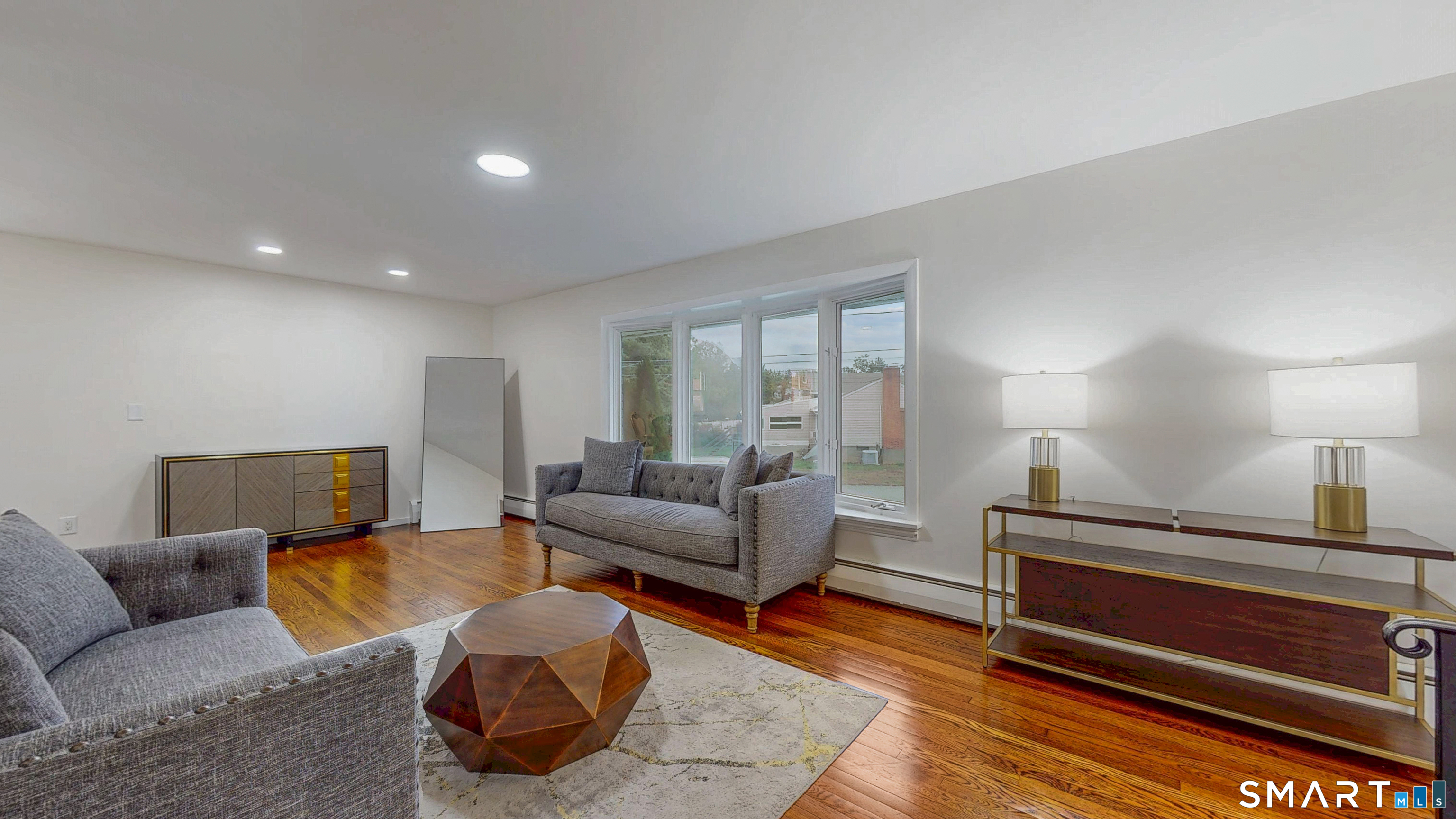 88 Wintonbury Avenue photo 12