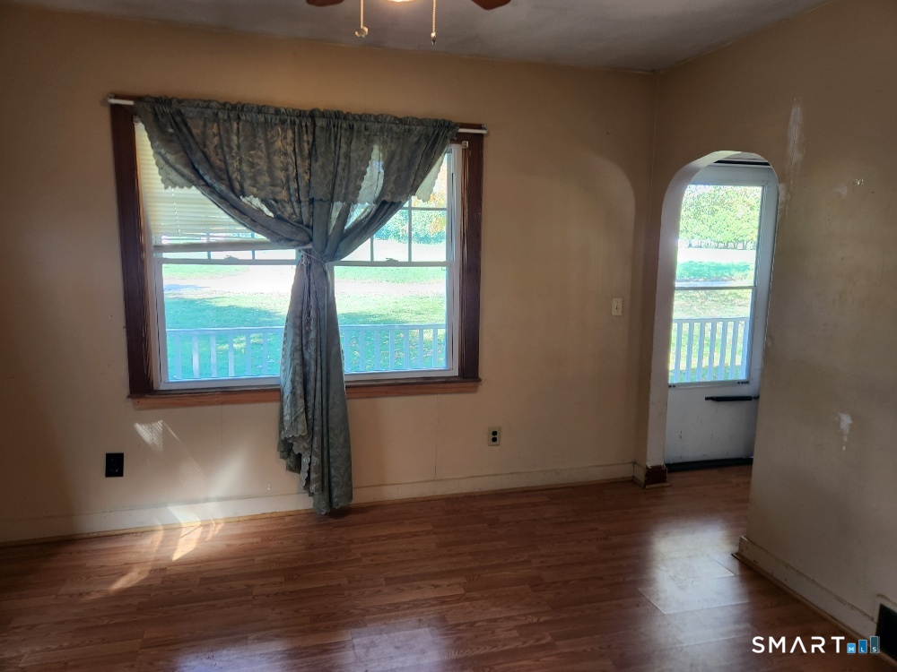 24 Lovers Lane, Windham, CT 06280