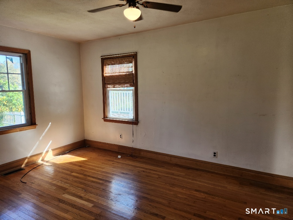 24 Lovers Lane, Windham, CT 06280
