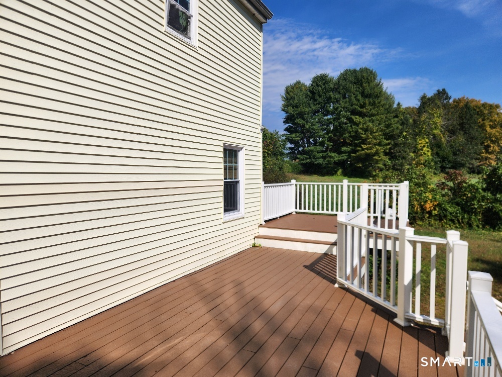 24 Lovers Lane, Windham, CT 06280
