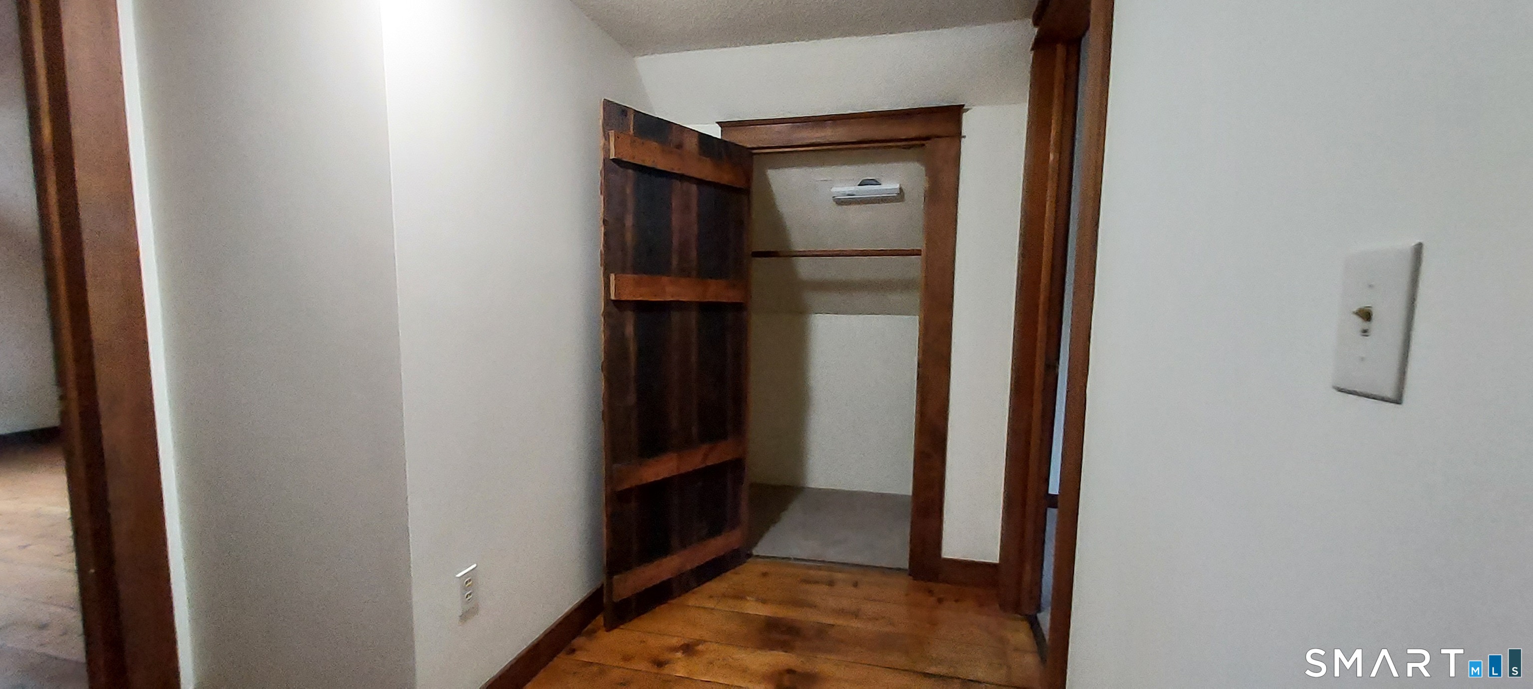 2996 Hebron Avenue photo 19