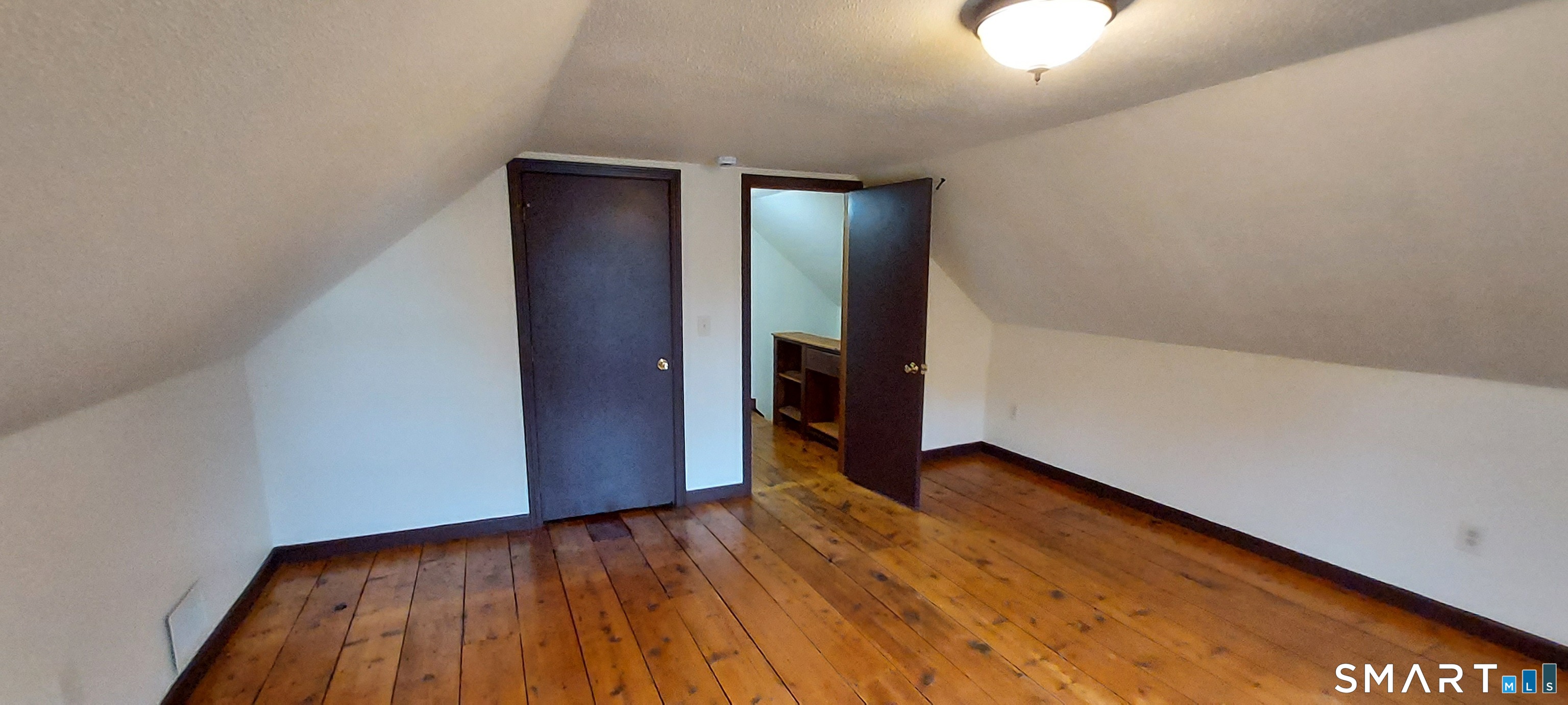 2996 Hebron Avenue photo 23