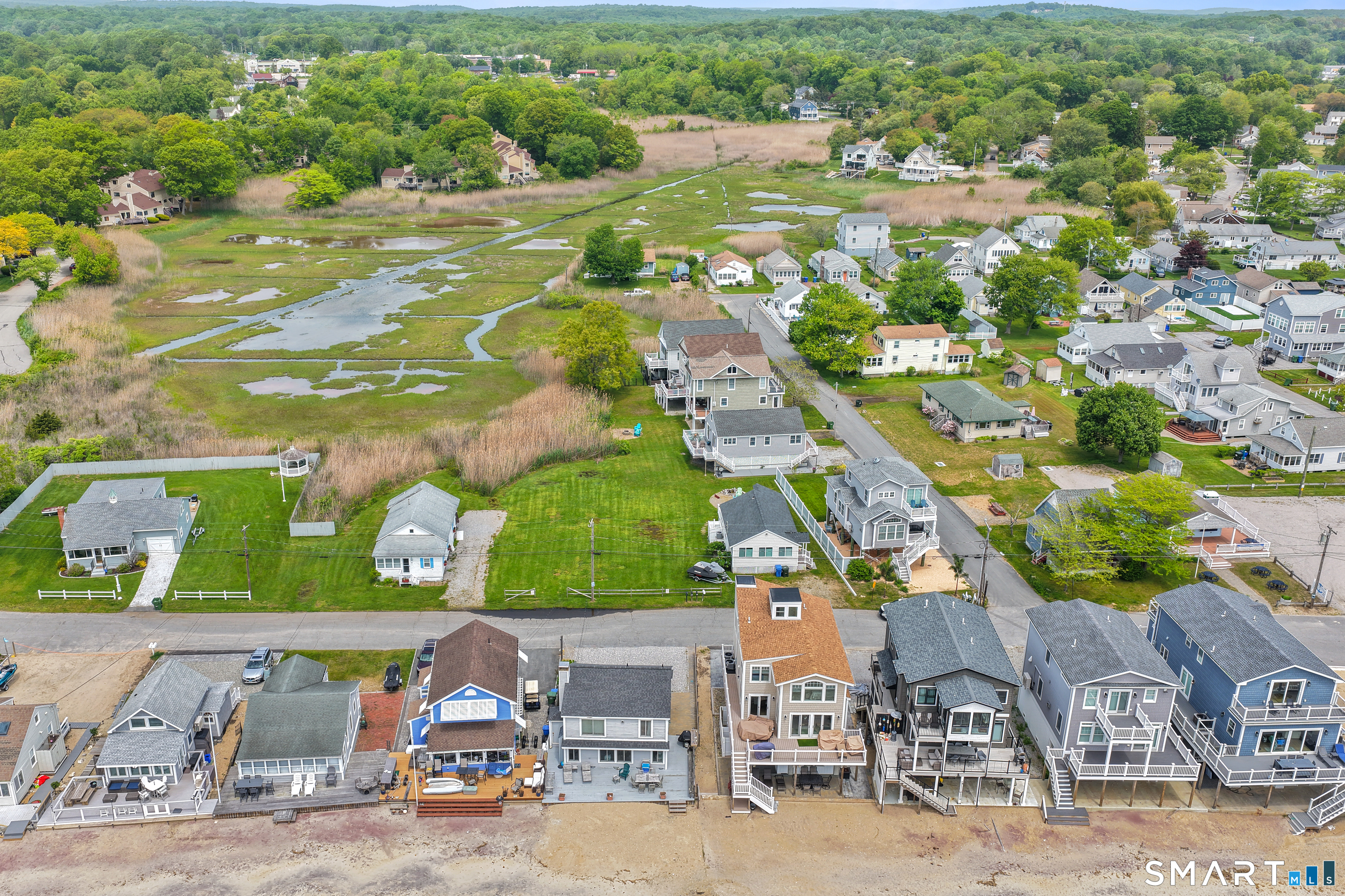 33 Beach Road West, Chalker Beach, Old Saybrook, CT 06475