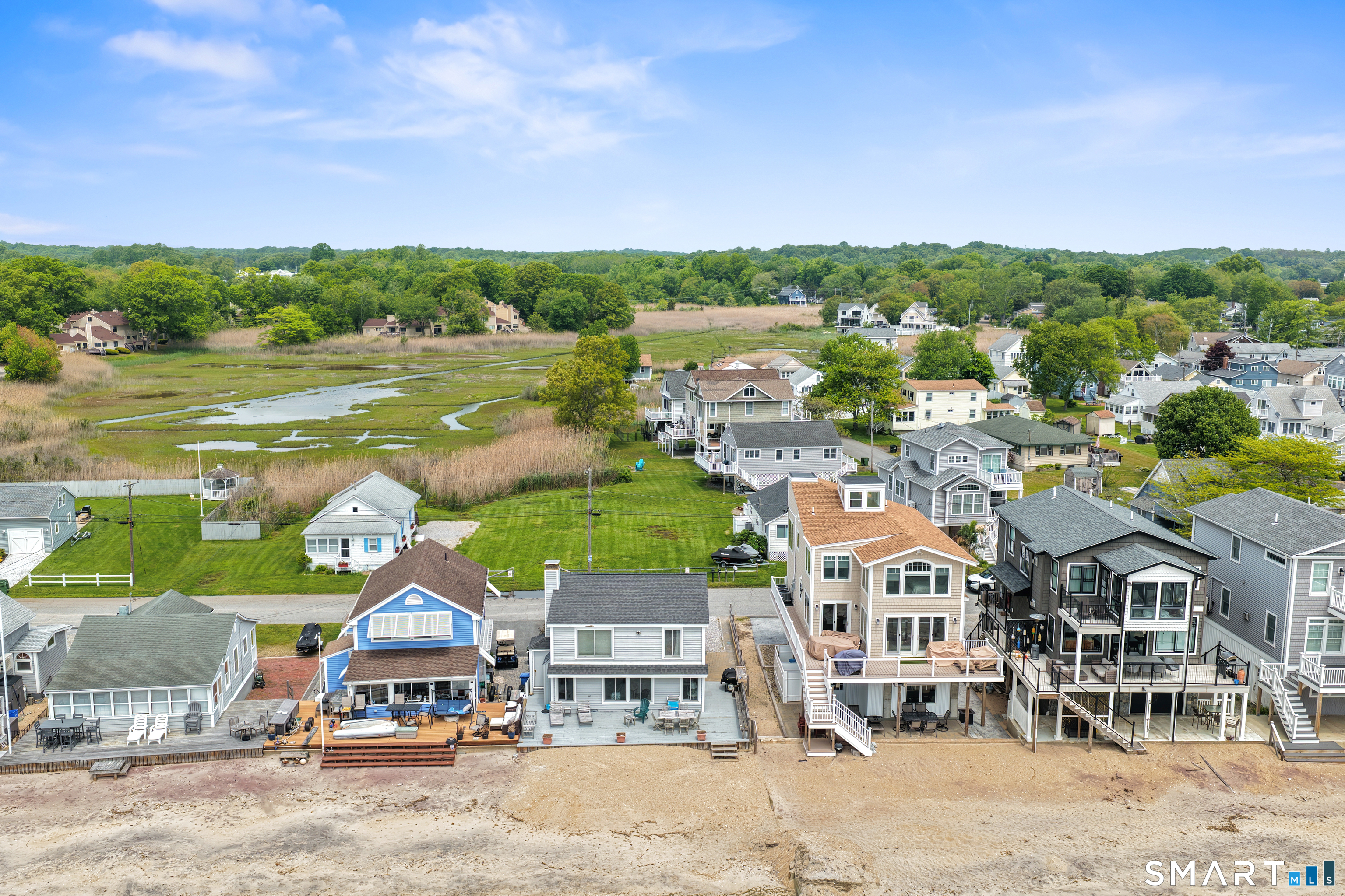 33 Beach Road West, Chalker Beach, Old Saybrook, CT 06475