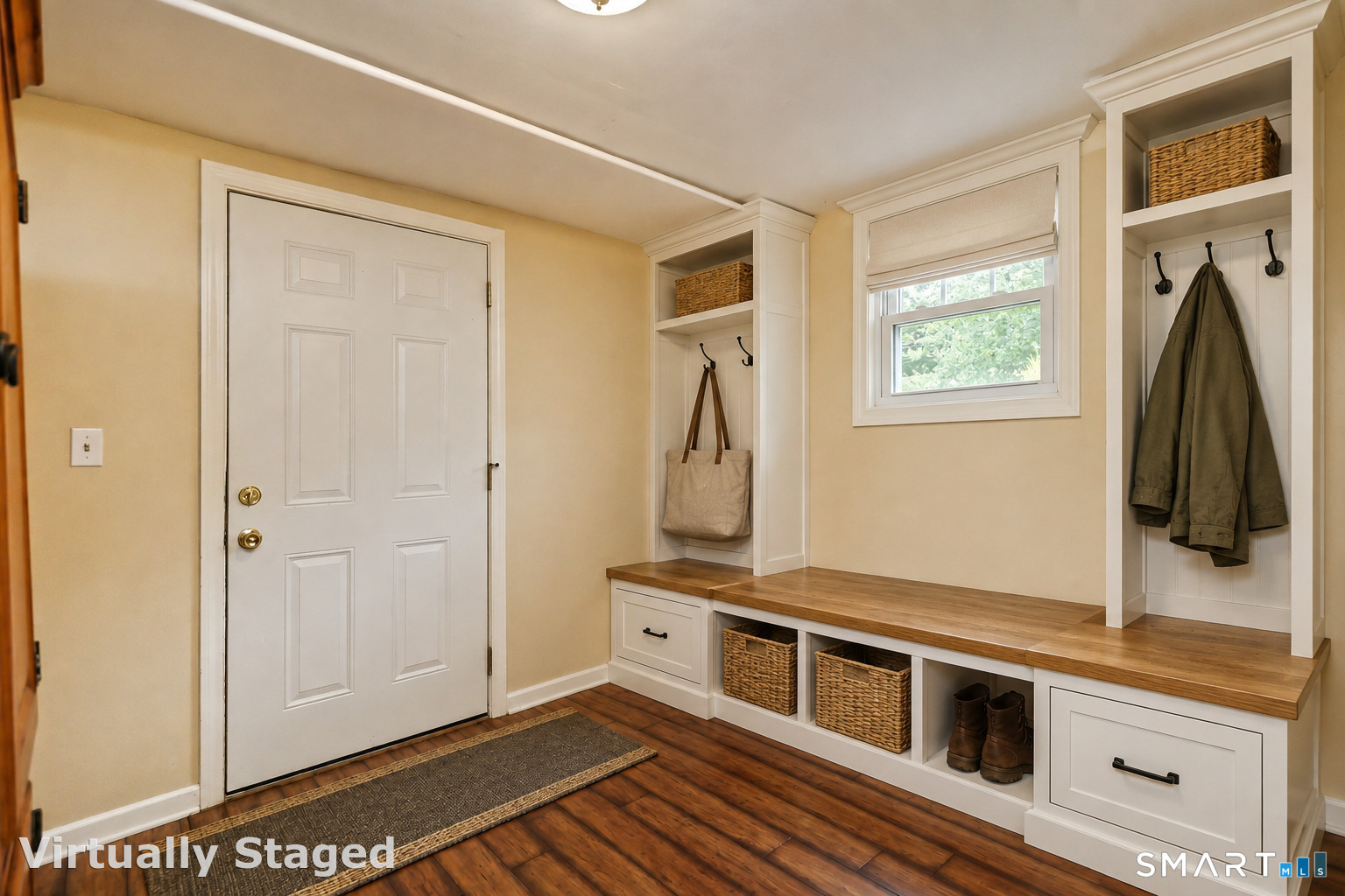 30 Lakeview Drive, Milford, CT 06460