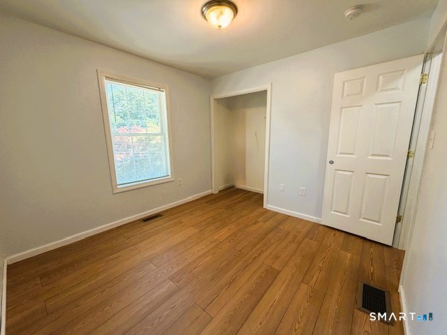 83 Essex Avenue photo 16