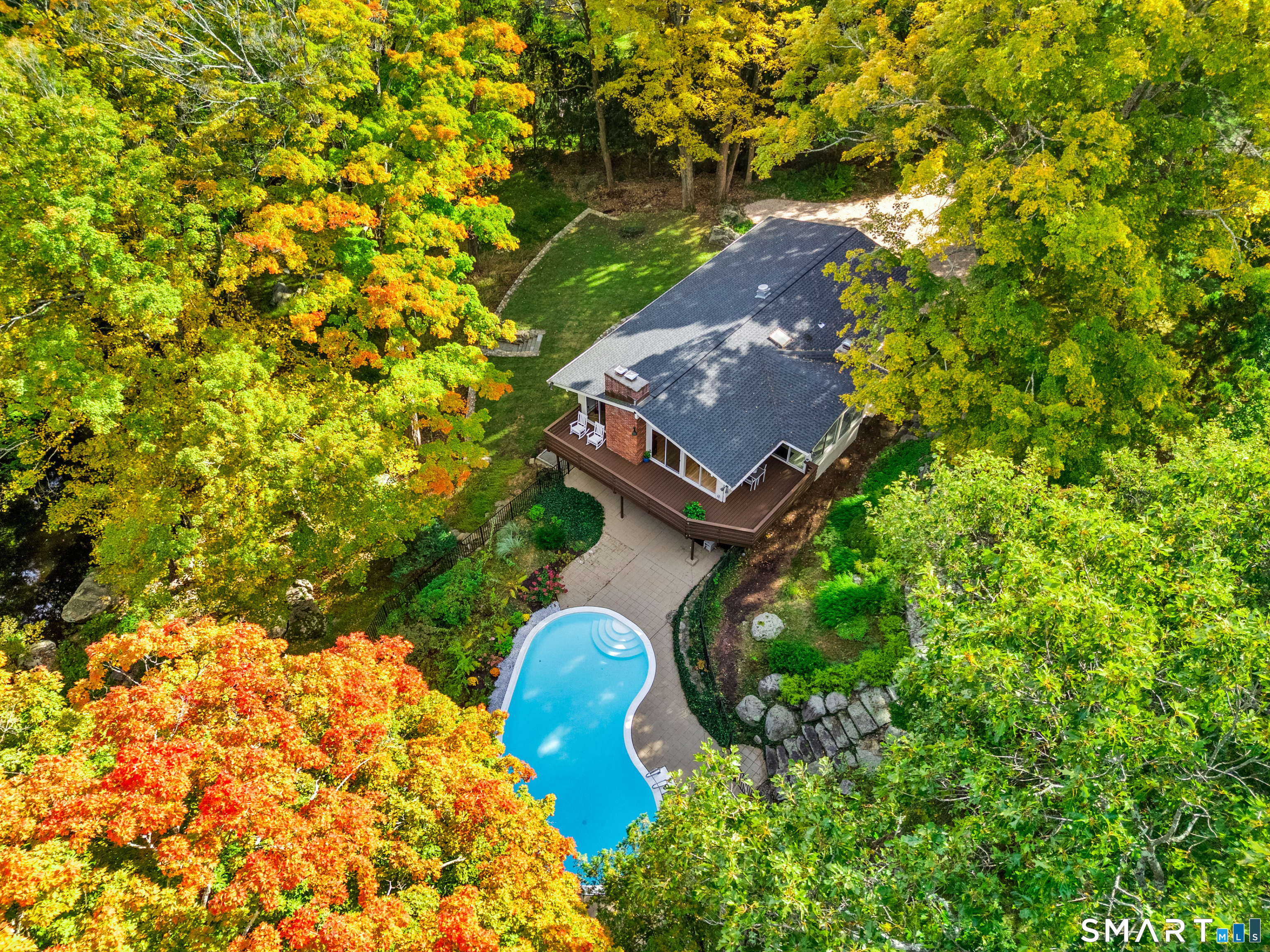 Photo 40 of Single family home for sale at 450 Cascade Rd, Stamford, CT 06903 | MLS# 24211591 | Listing updated on 2026-10-09