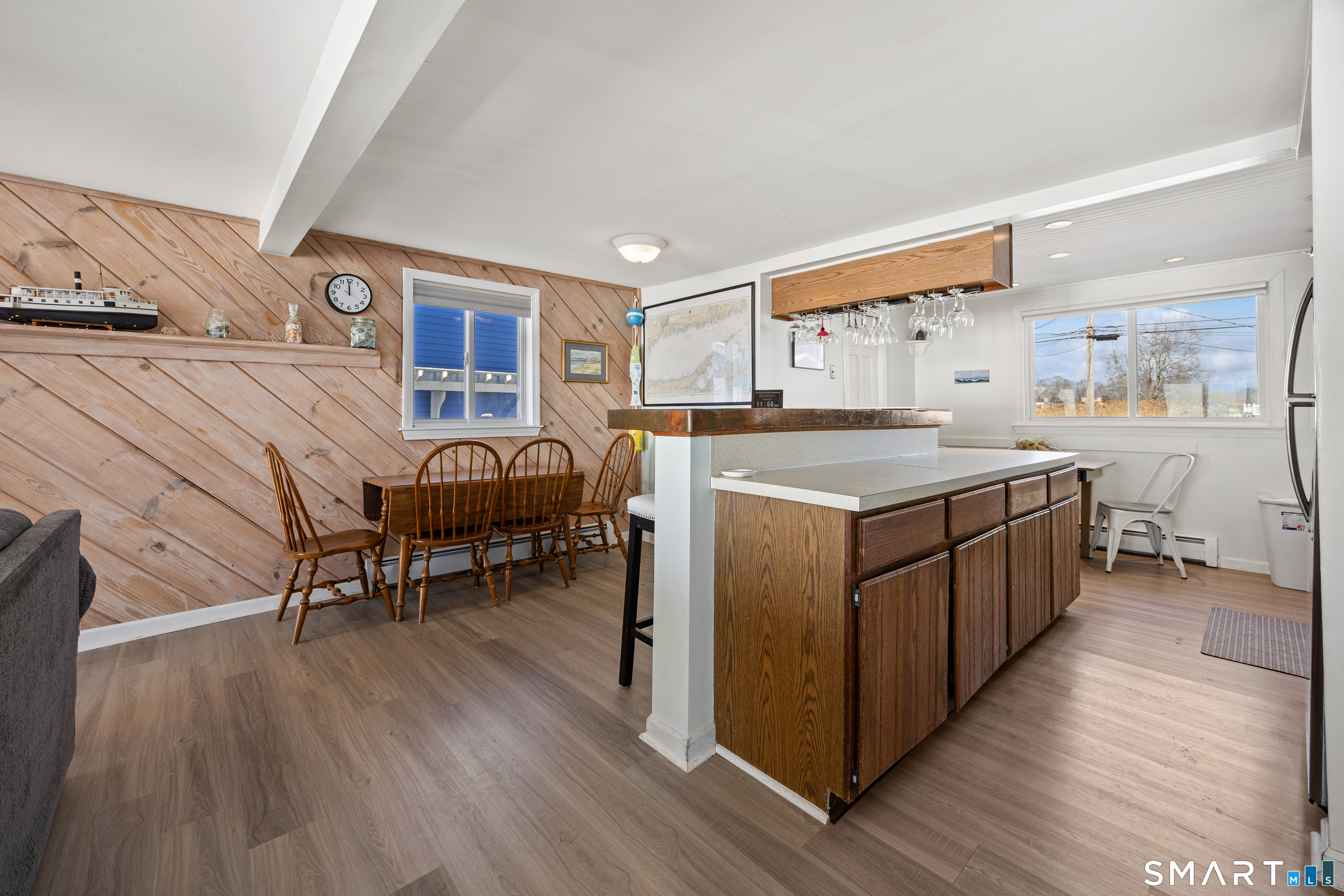 33 Beach Road West, Chalker Beach, Old Saybrook, CT 06475