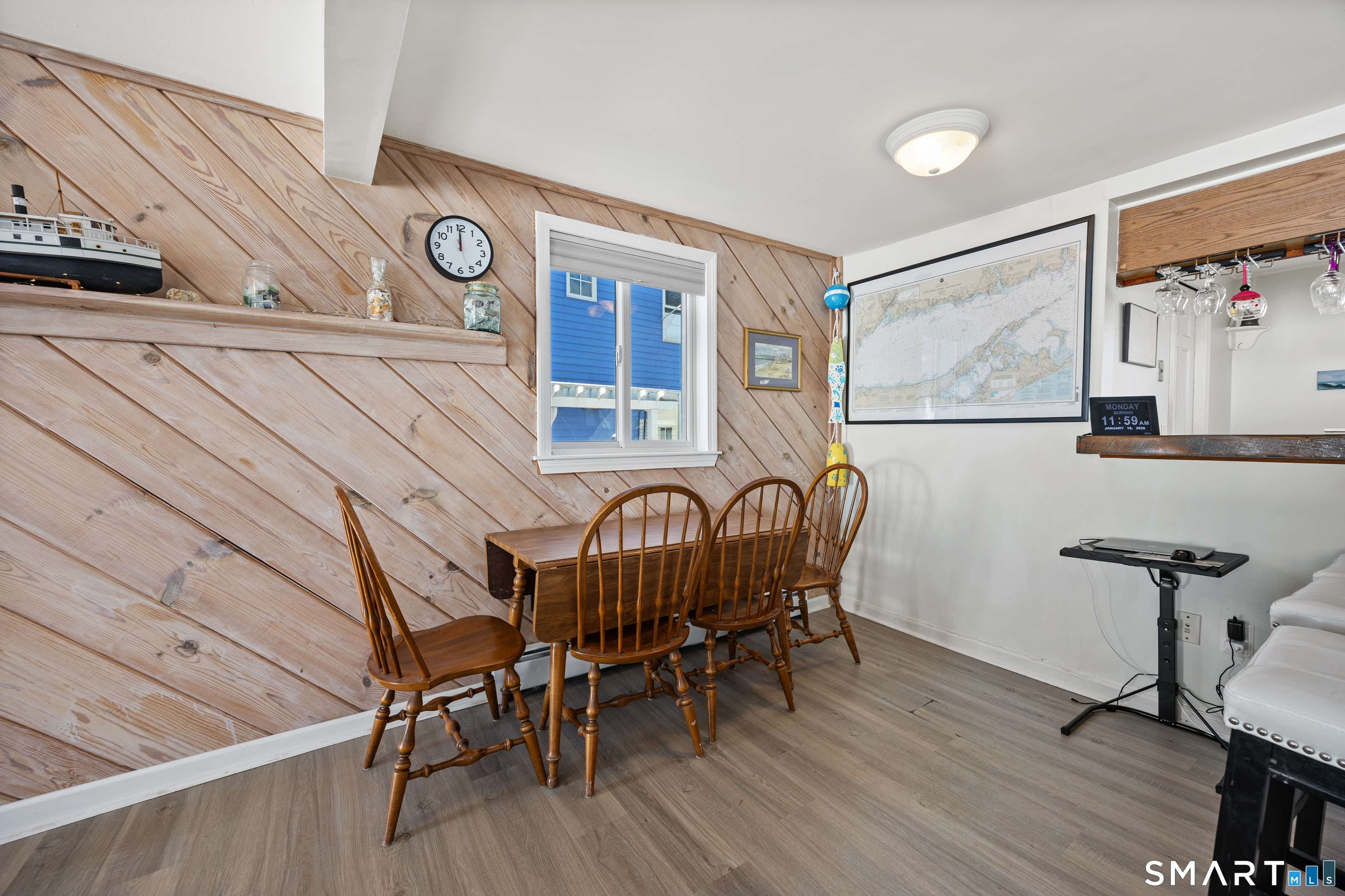 33 Beach Road West, Chalker Beach, Old Saybrook, CT 06475