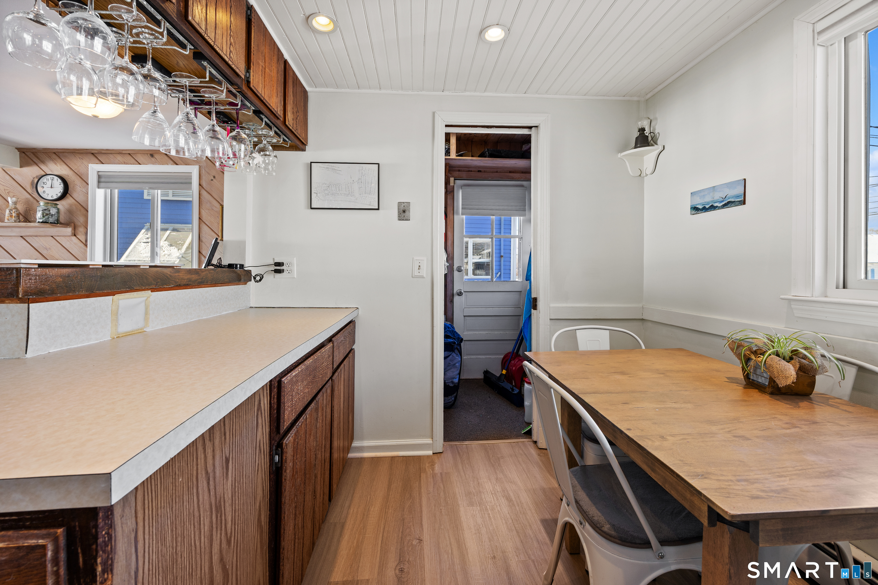 33 Beach Road West, Chalker Beach, Old Saybrook, CT 06475