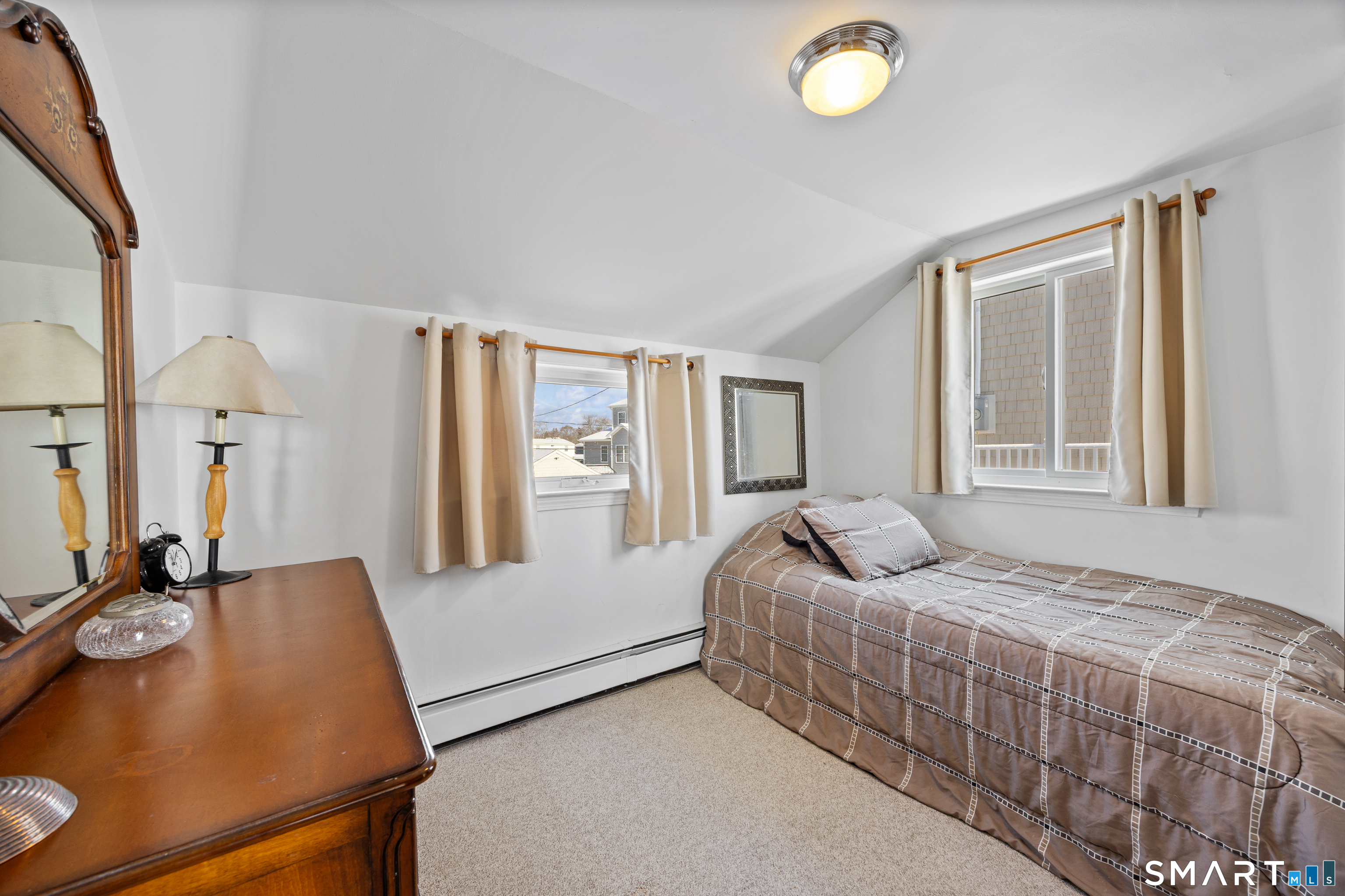 33 Beach Road West, Chalker Beach, Old Saybrook, CT 06475